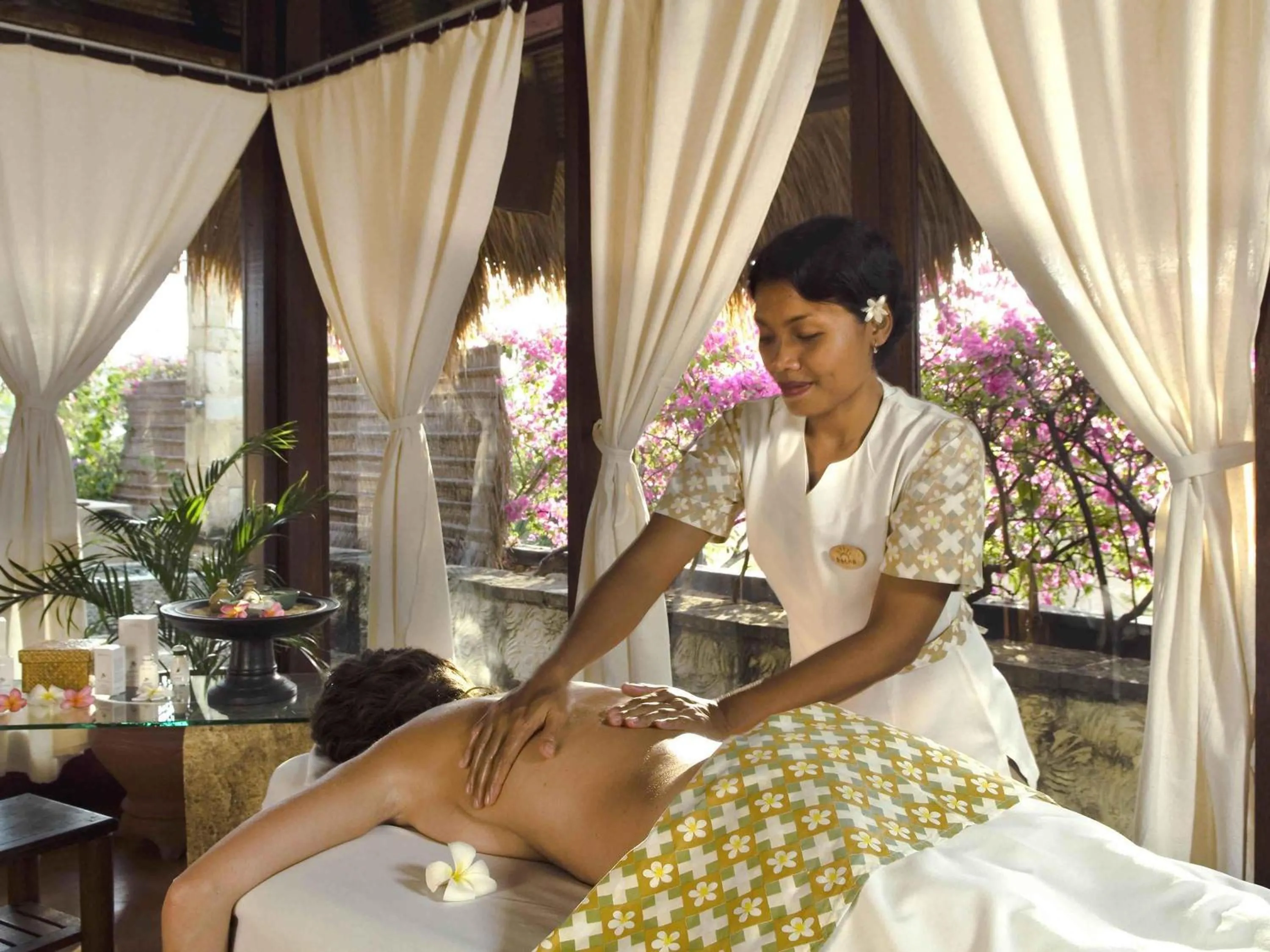 Spa and wellness centre/facilities in Novotel Lombok Resort & Villas