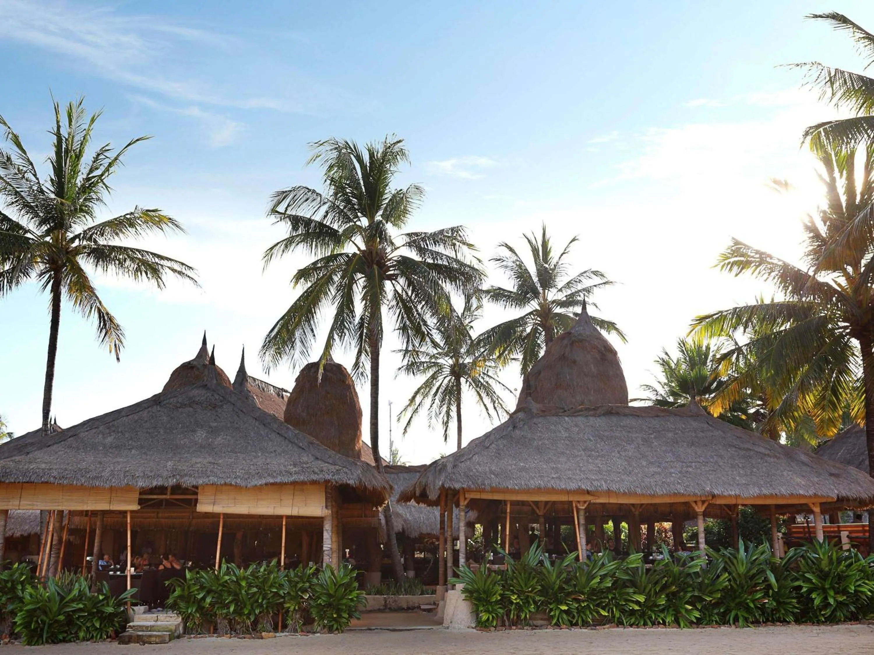 Restaurant/places to eat in Novotel Lombok Resort & Villas