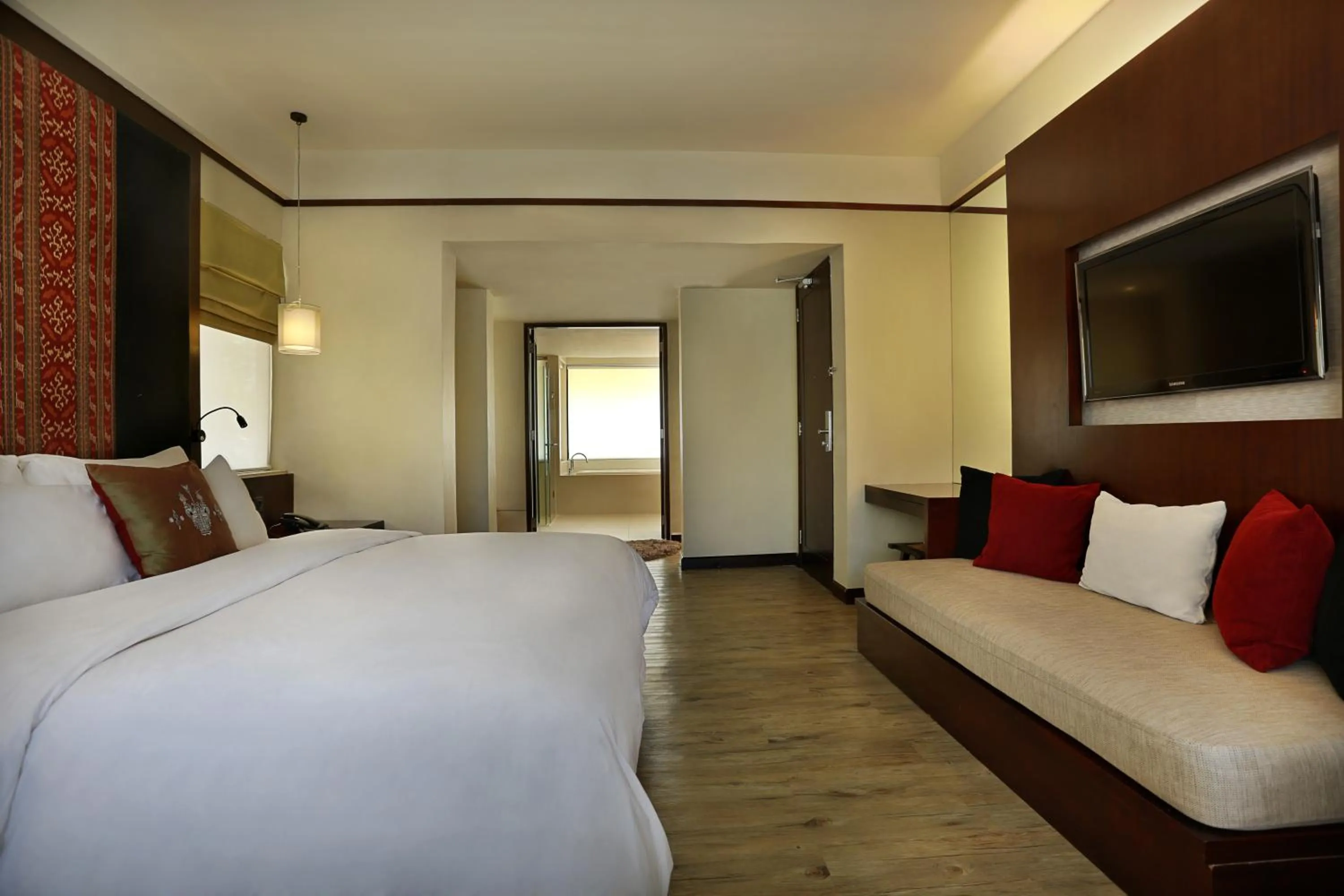 Bedroom, Bed in Novotel Lombok Resort & Villas