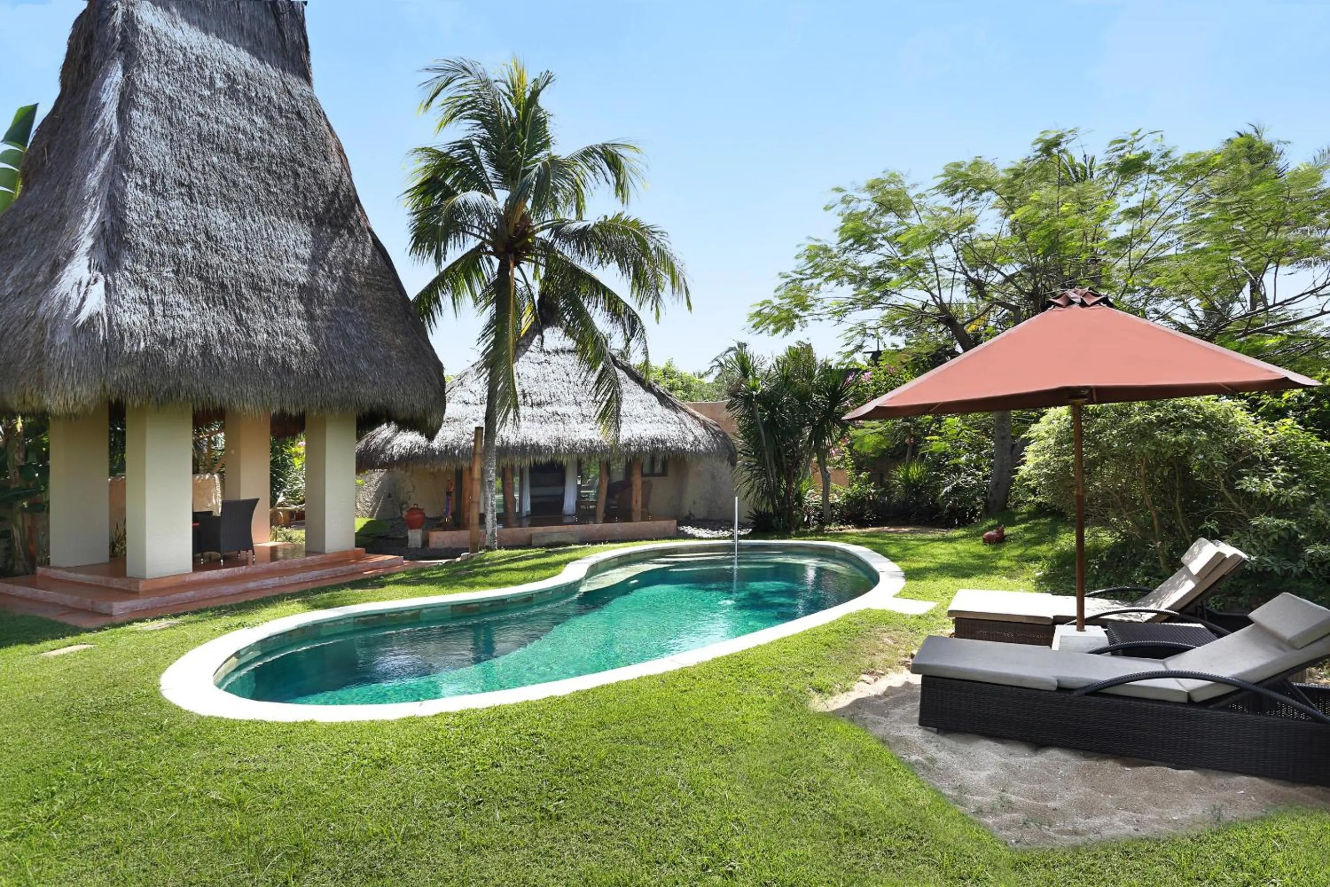 Swimming pool in Novotel Lombok Resort & Villas