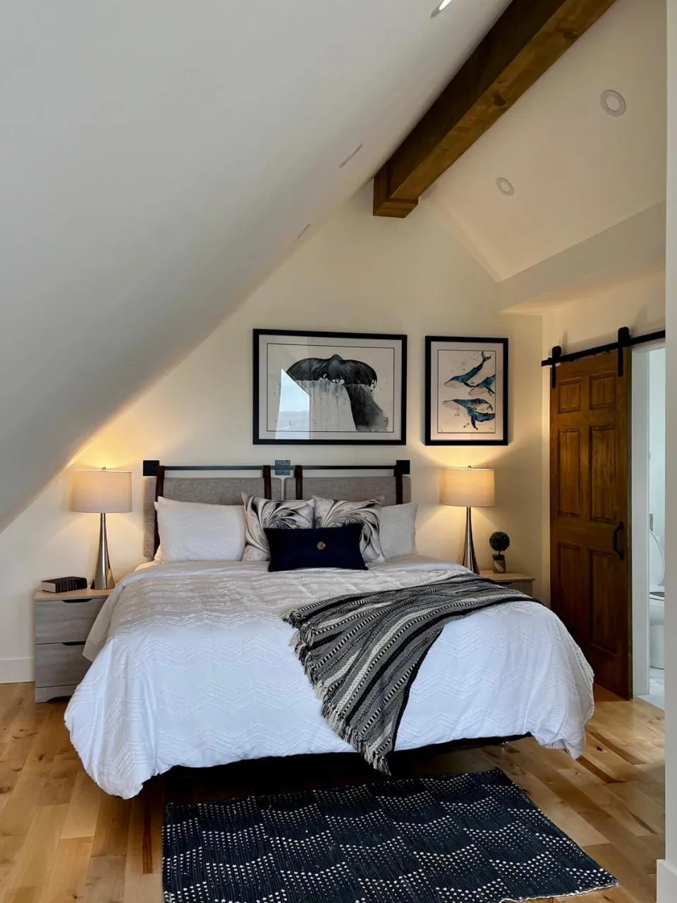 Bed in Bambury's Hillside Chalets