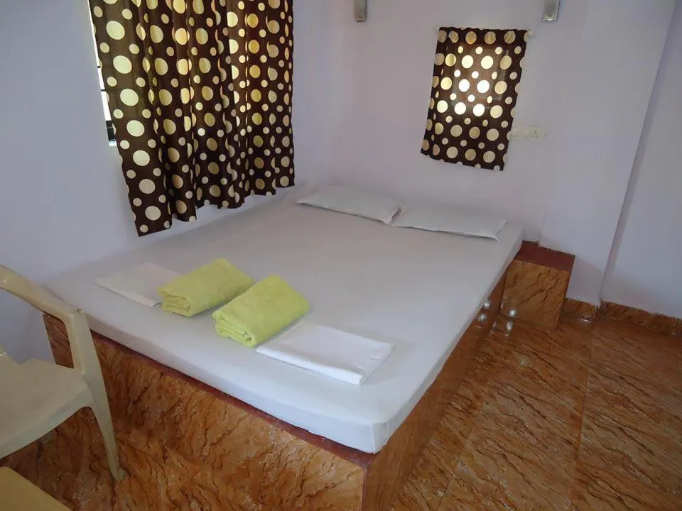 Bedroom, Bed in Leon Hide Out Guest House