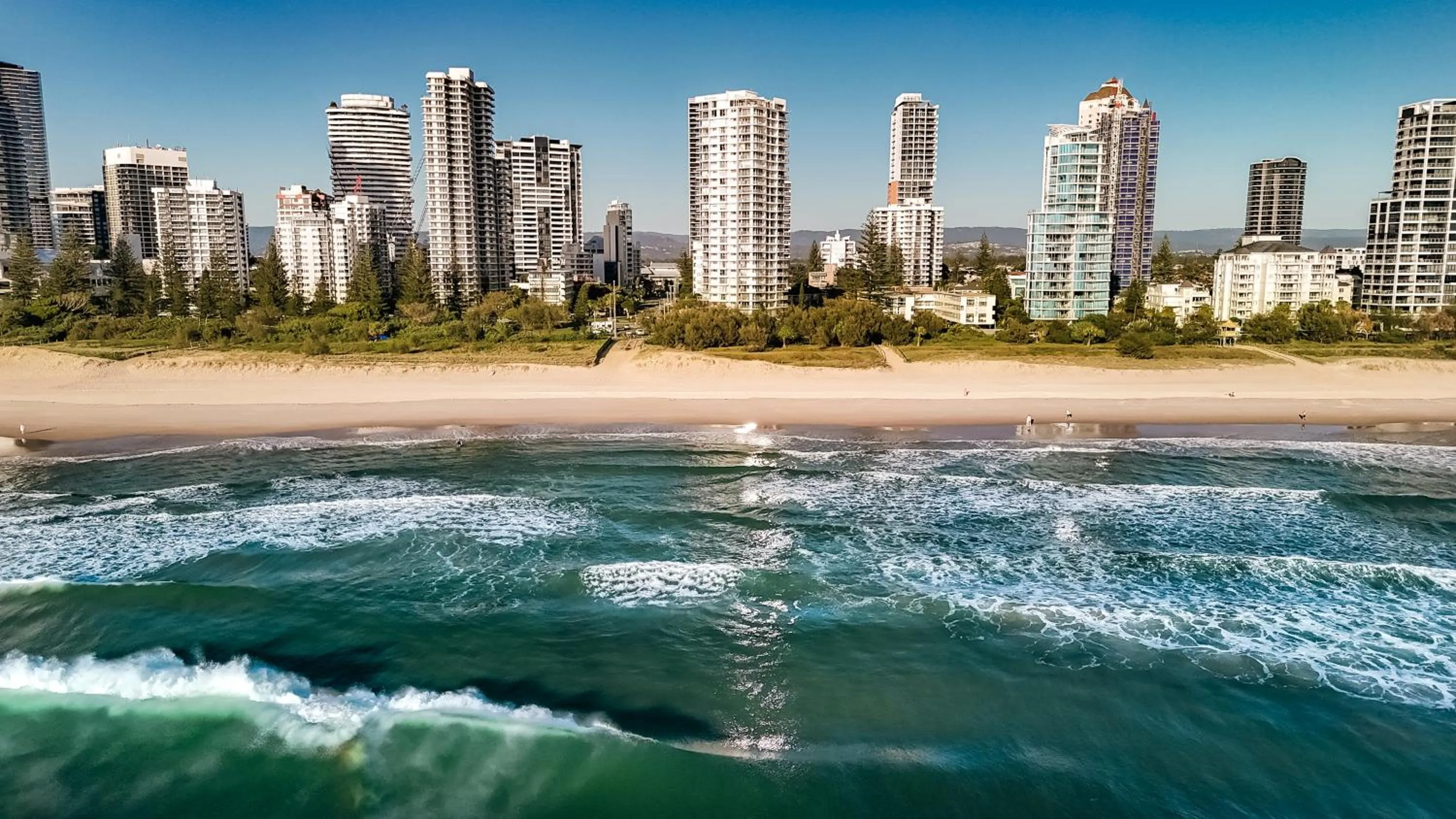 Property building in Talisman Beachside Broadbeach