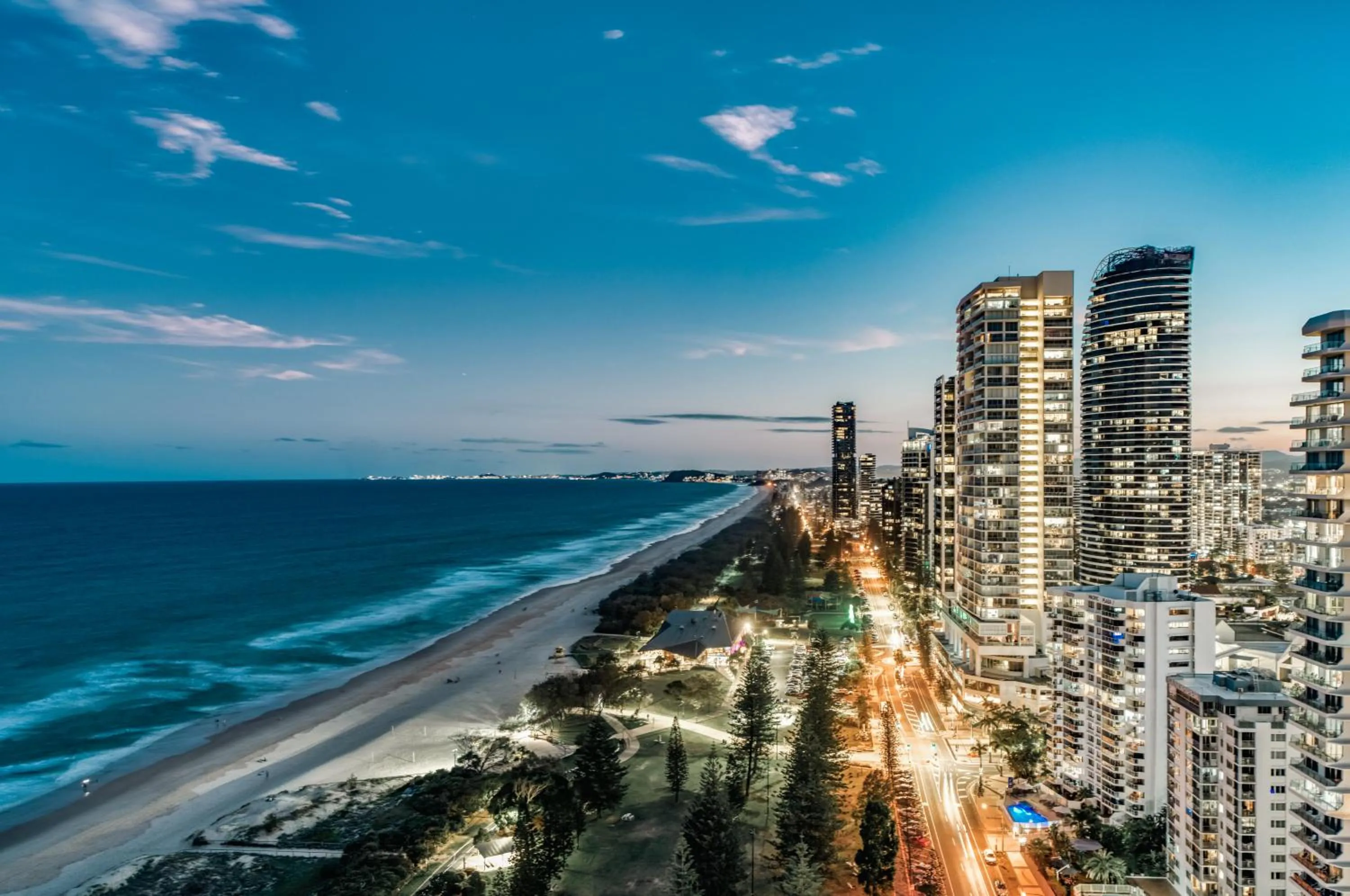 Night in Talisman Beachside Broadbeach