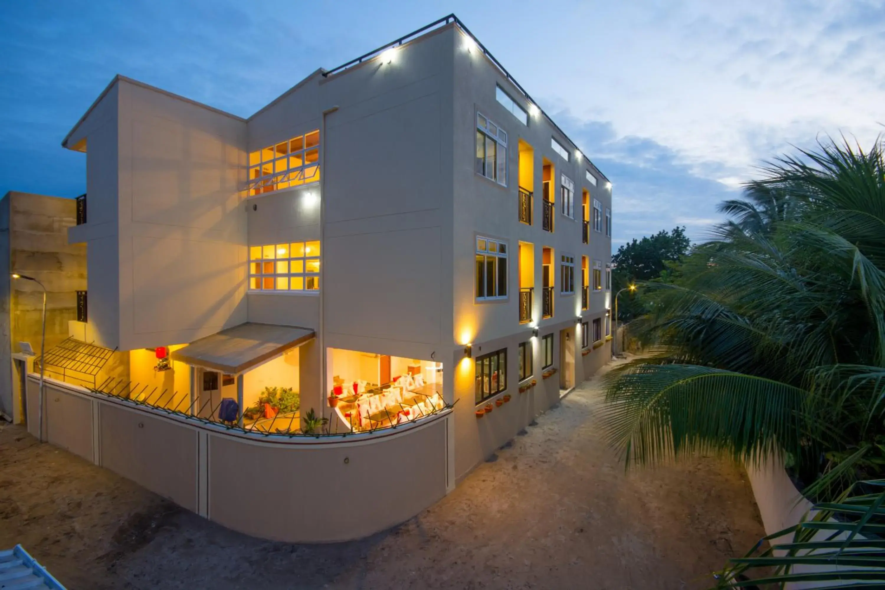 Property building in Paguro Beach Inn Property building in Paguro Beach Inn