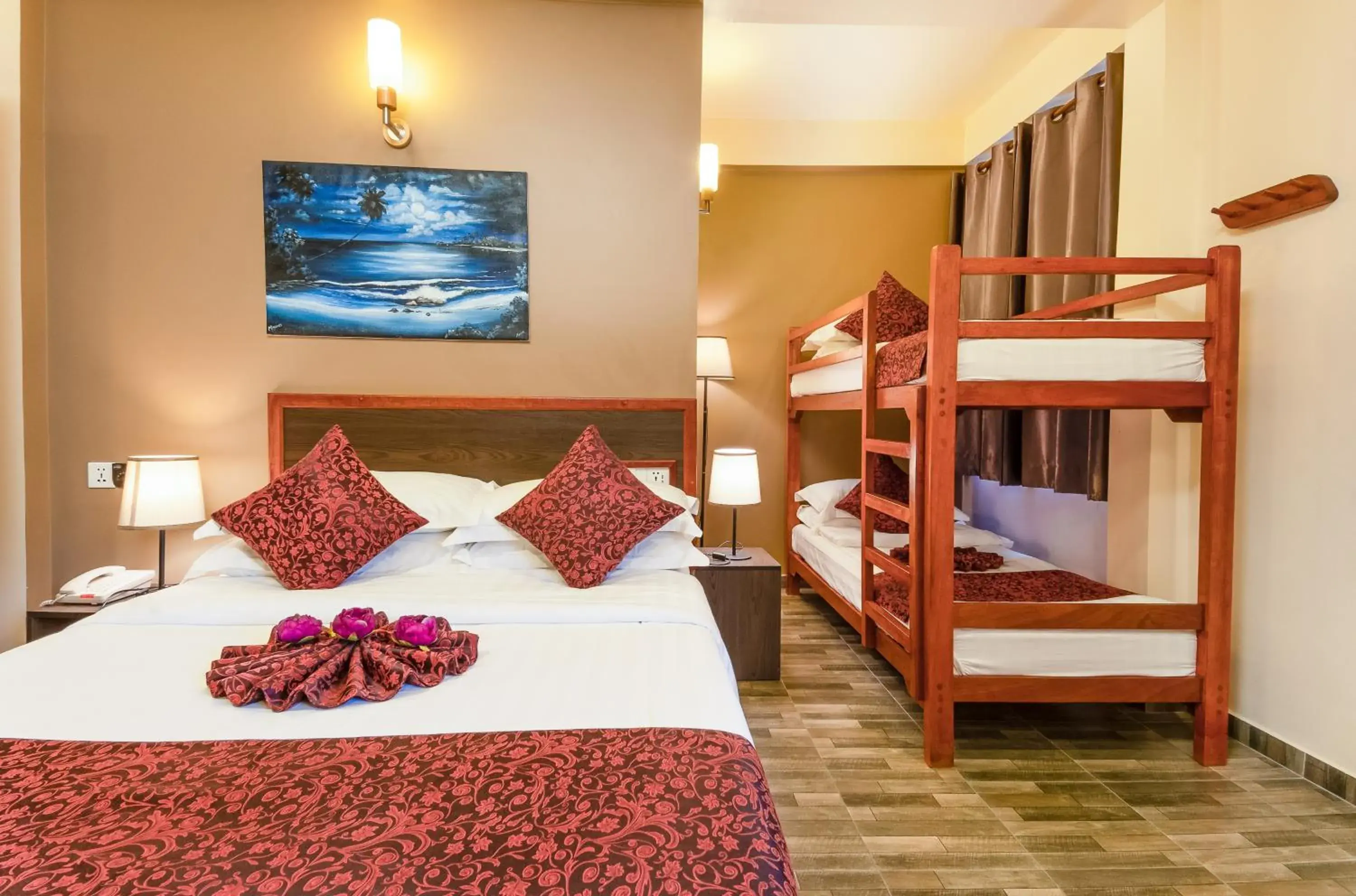 bunk bed, Bed in Paguro Beach Inn bunk bed, Bed in Paguro Beach Inn