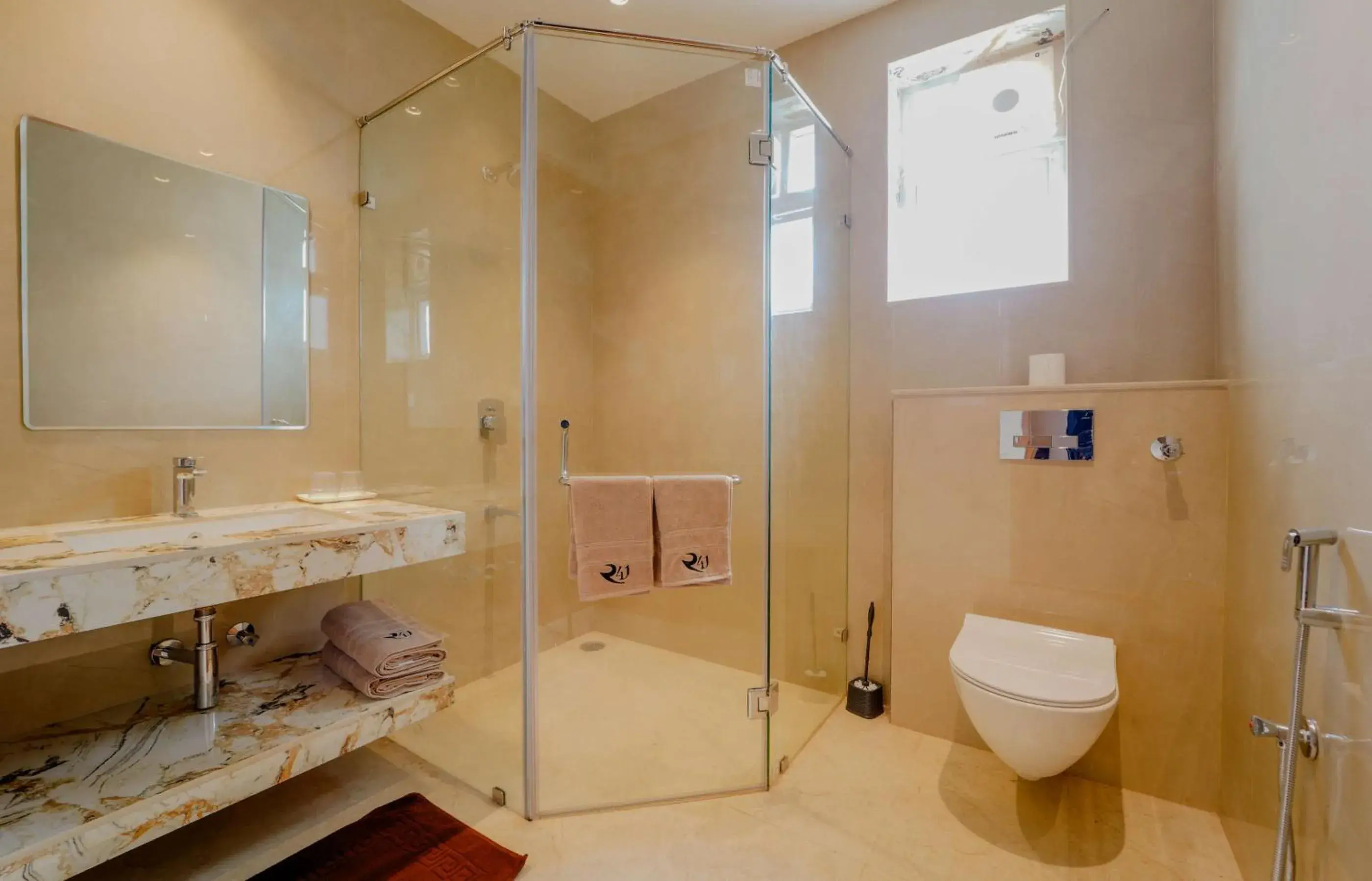 Double Room in R41-A Boutique Hotel In Jaipur Vaishali Nagar Double Room in R41-A Boutique Hotel In Jaipur Vaishali Nagar