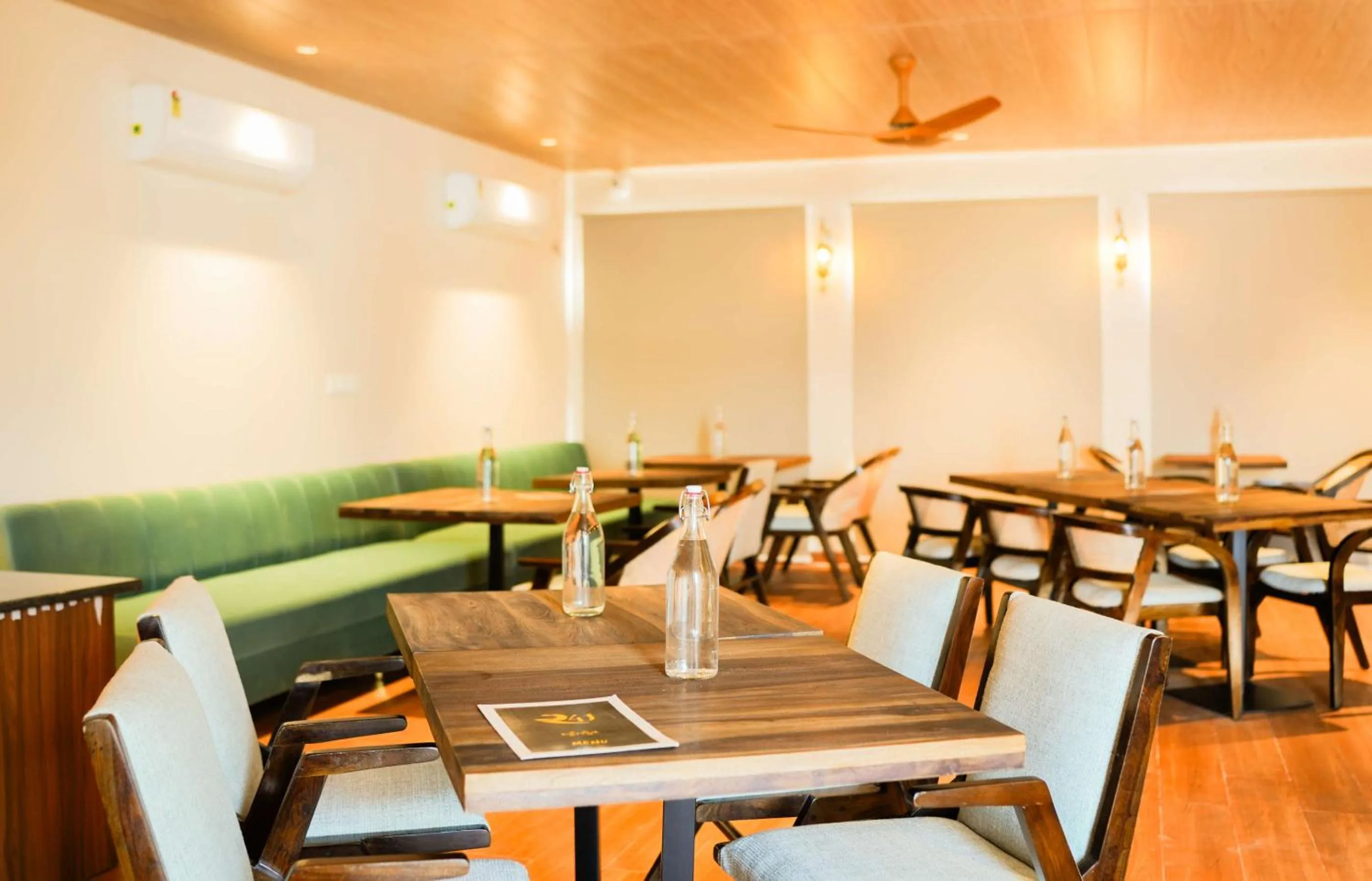 Restaurant/places to eat in R41-A Boutique Hotel In Jaipur Vaishali Nagar