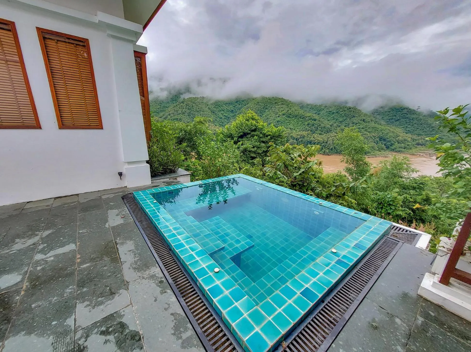 River view in Le Grand Pakbeng