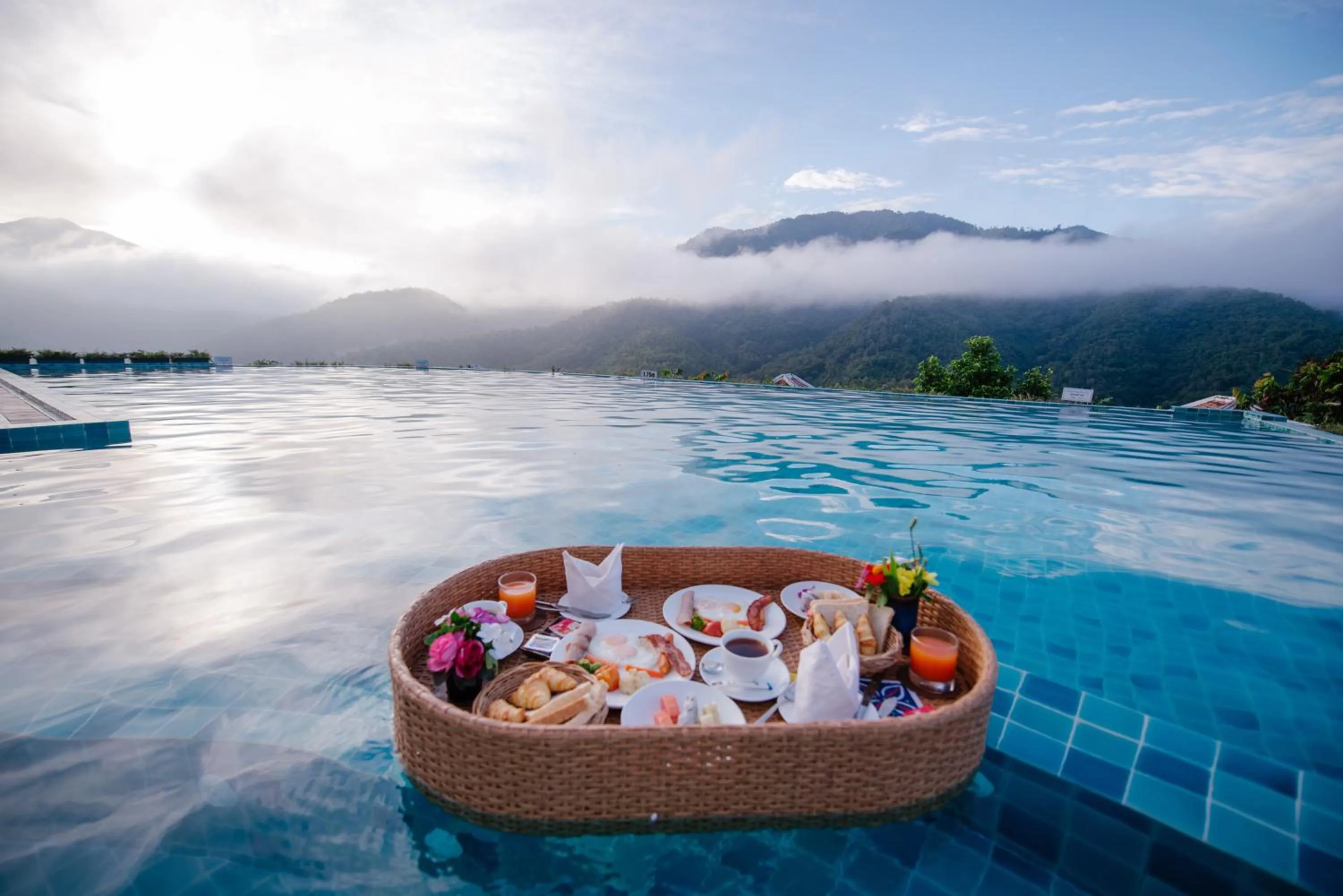 Mountain view in Le Grand Pakbeng