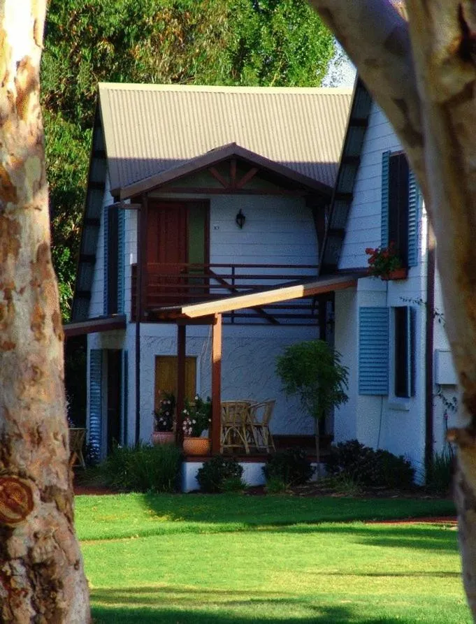 Property building in Sienna Lodge