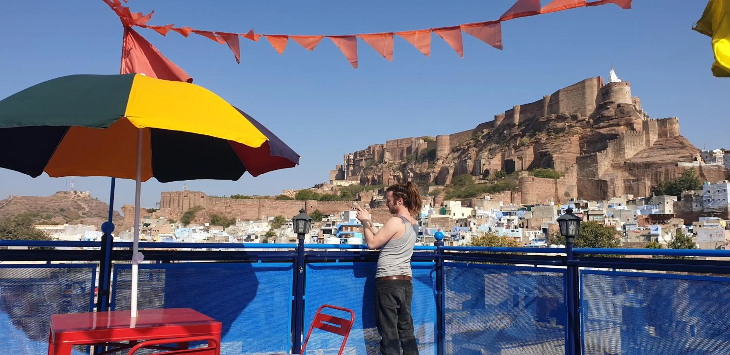 Restaurant/places to eat in Raj Mandir Boutique Home Stay