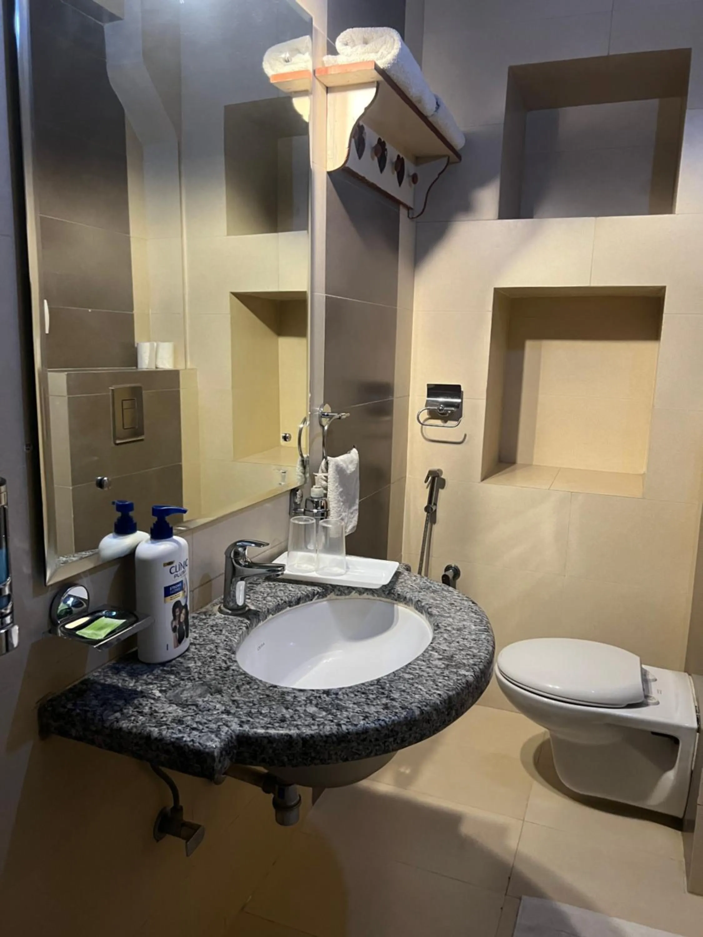 Bathroom in Raj Mandir Boutique Home Stay