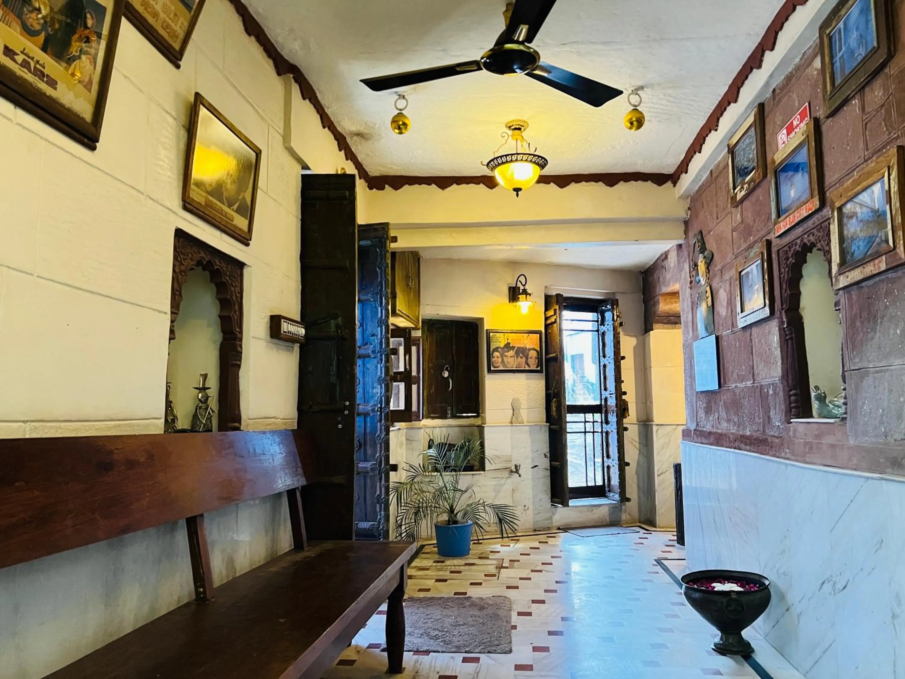 Raj Mandir Boutique Home Stay