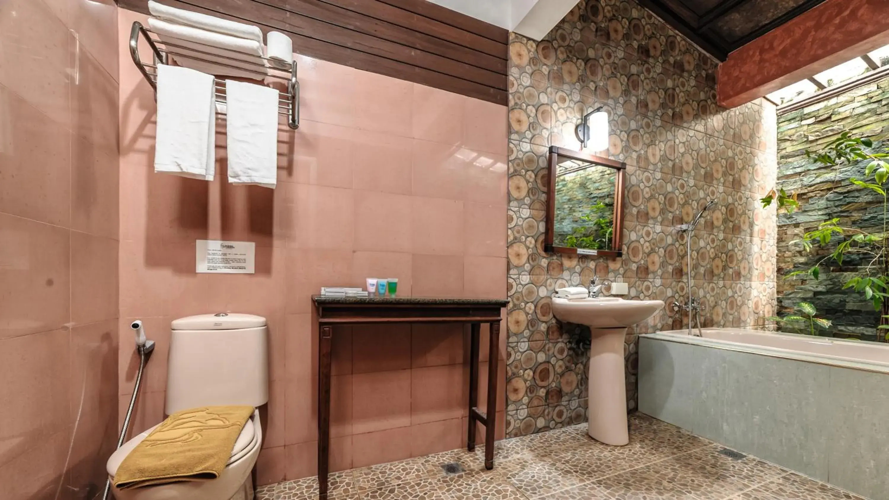 Superior Deluxe Room with Garden View in Flushing Meadows Resorts & Playground Superior Deluxe Room with Garden View in Flushing Meadows Resorts & Playground