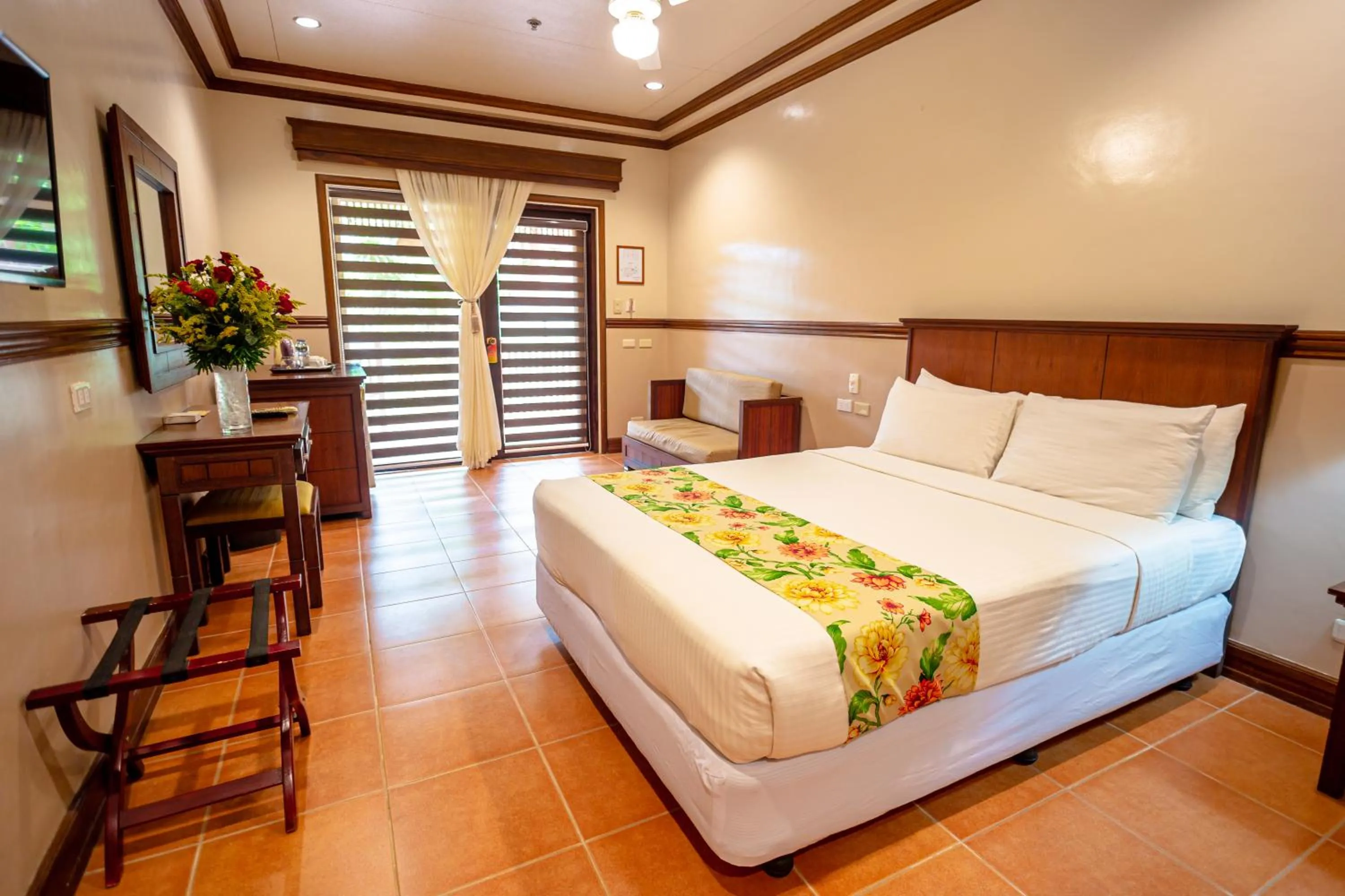 Bedroom, Bed in Flushing Meadows Resorts & Playground