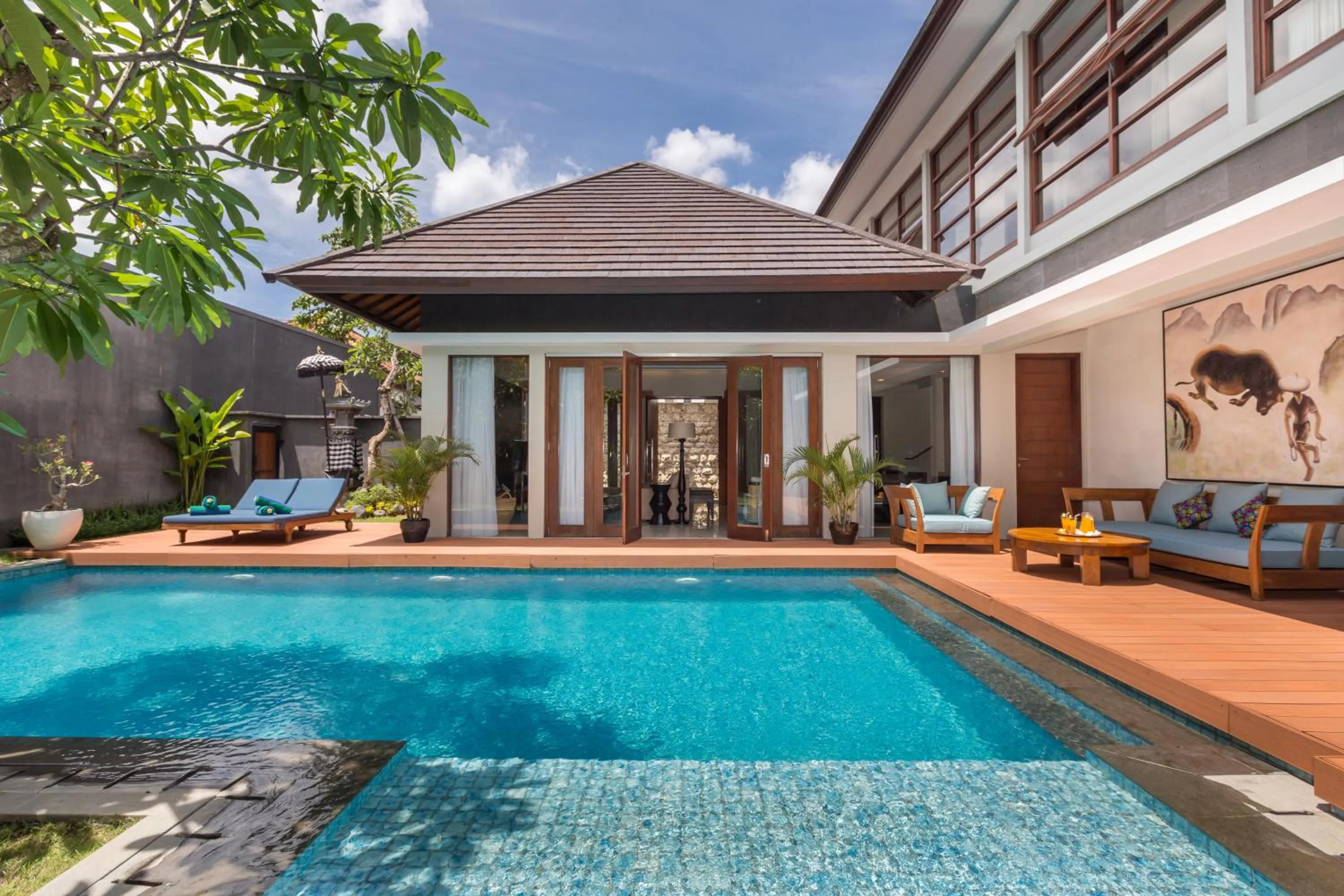 Swimming pool in Entrada Seminyak Villa By Nagisa Bali