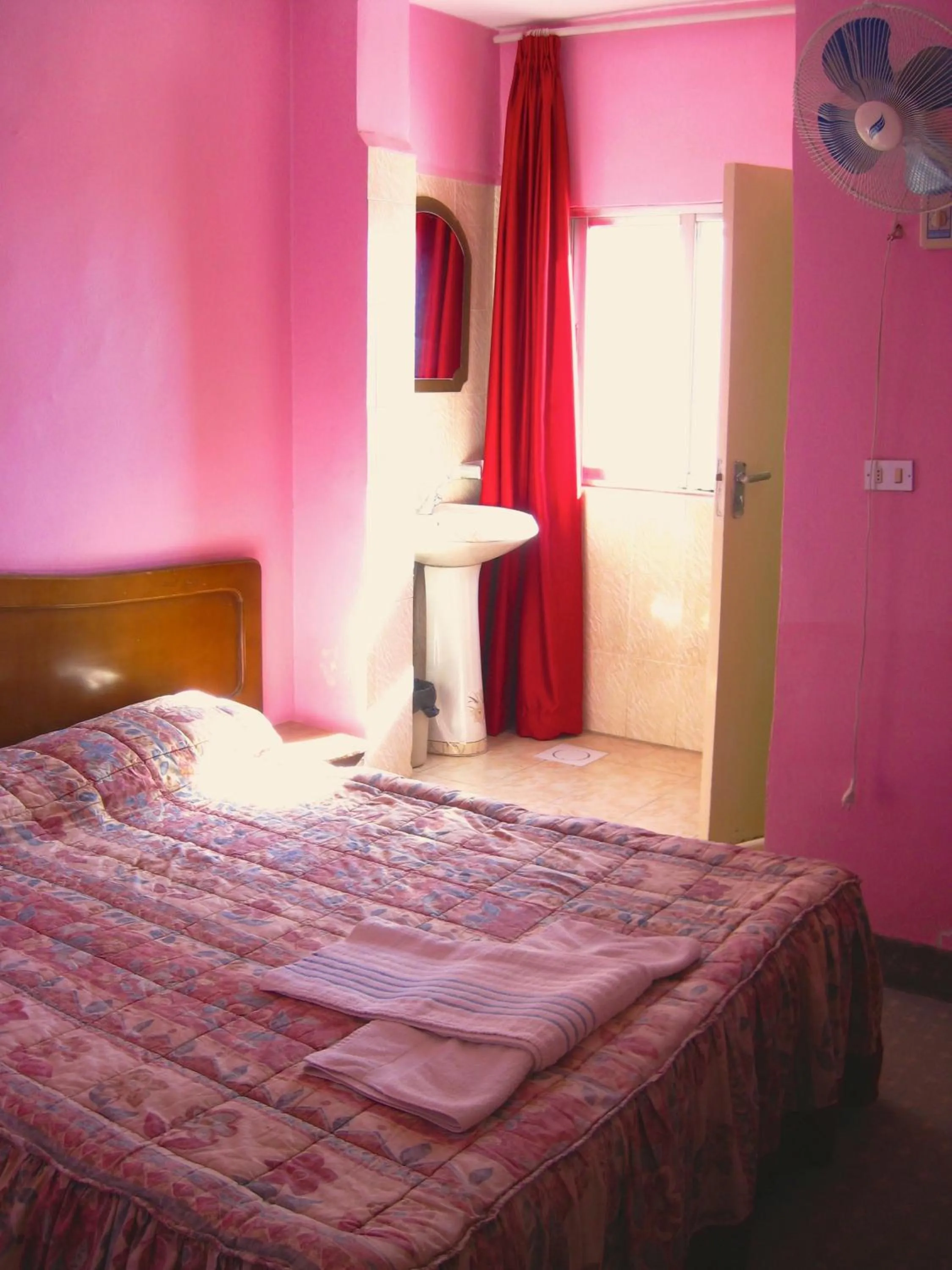 Bed in Valentine Inn