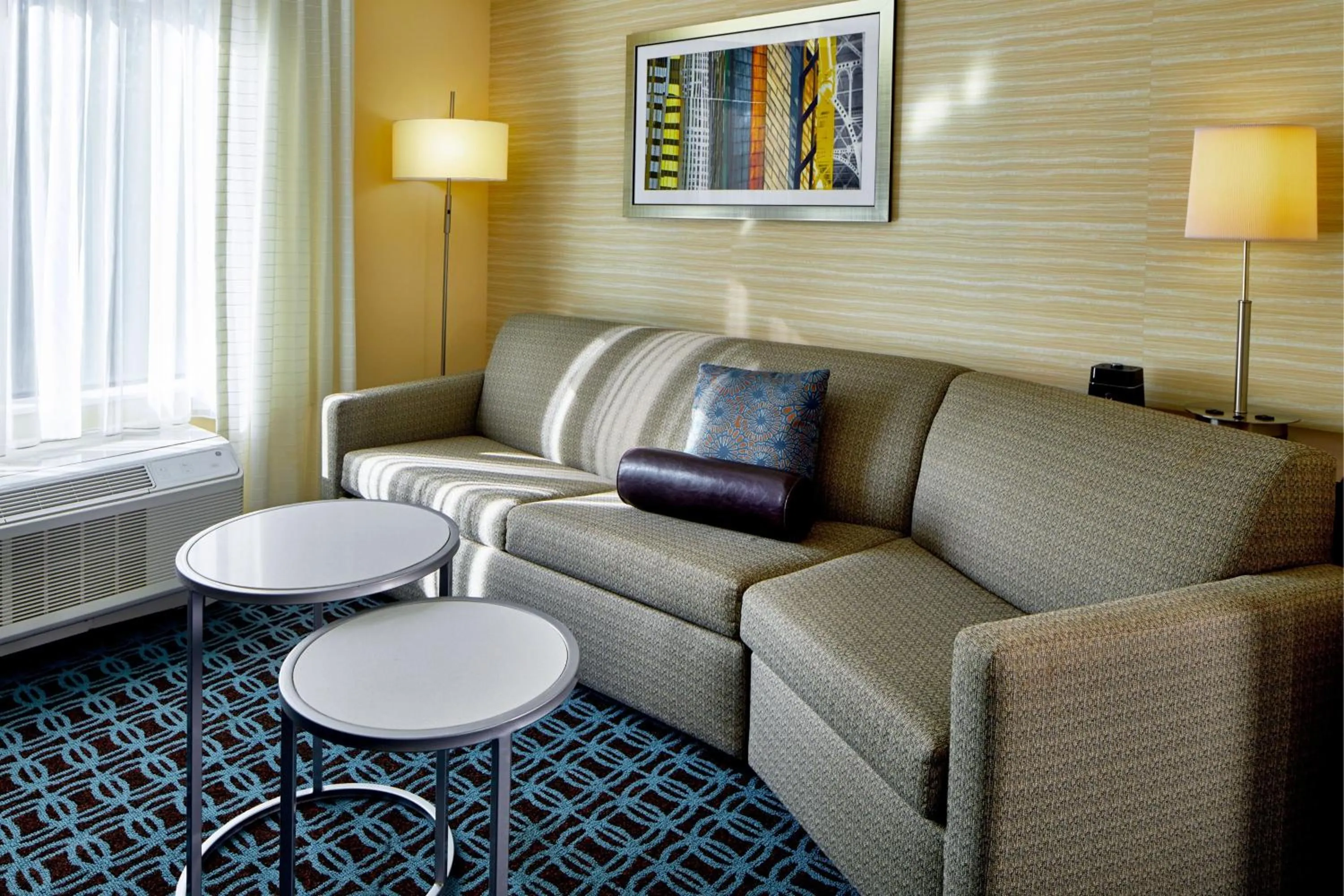 Living room in Fairfield Inn & Suites by Marriott Atlanta Lithia Springs