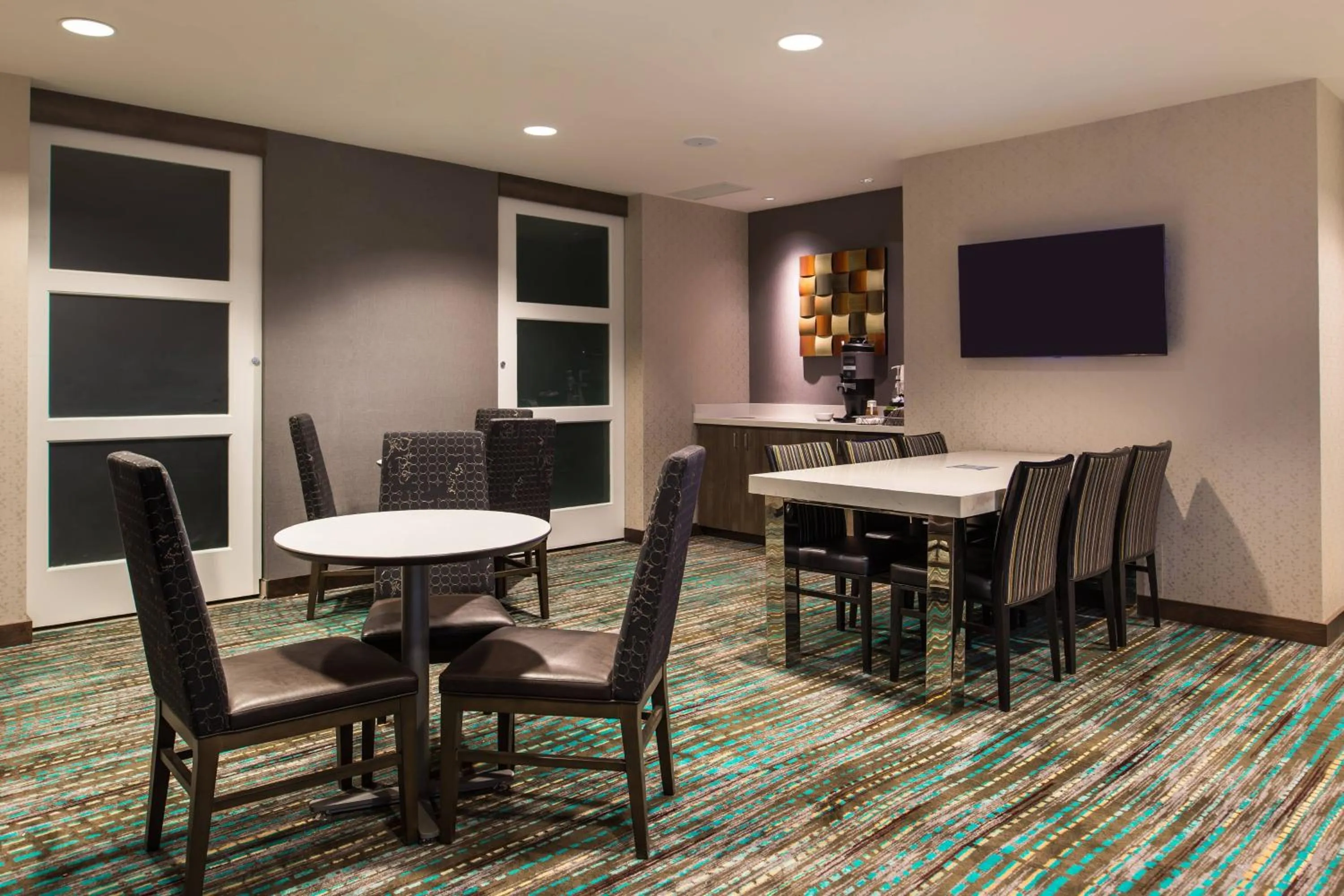 Breakfast in Residence Inn by Marriott St. Louis Westport