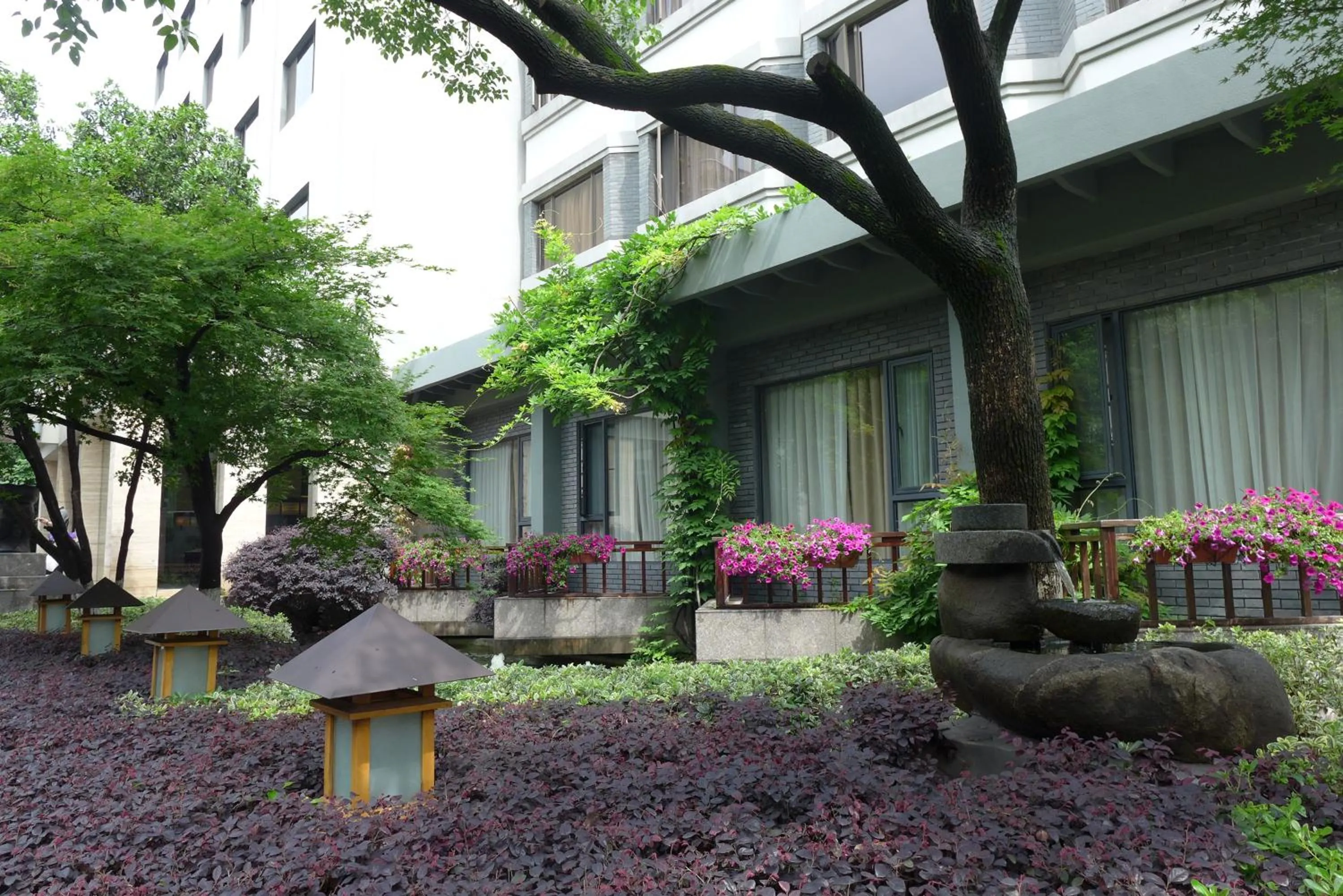 View (from property/room) in SSAW Boutique Hotel Hangzhou West Lake Yilian