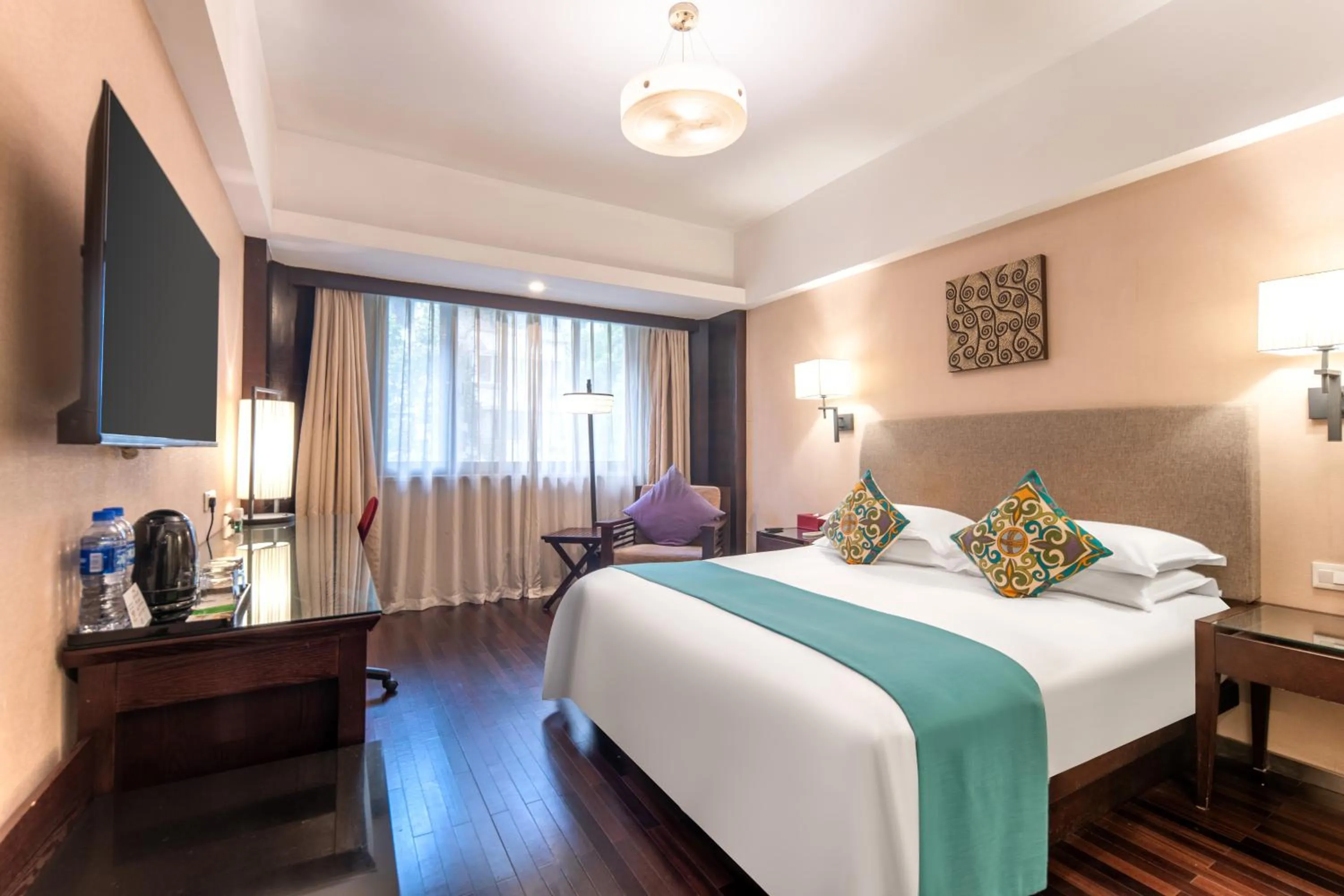 Bed in SSAW Boutique Hotel Hangzhou West Lake Yilian