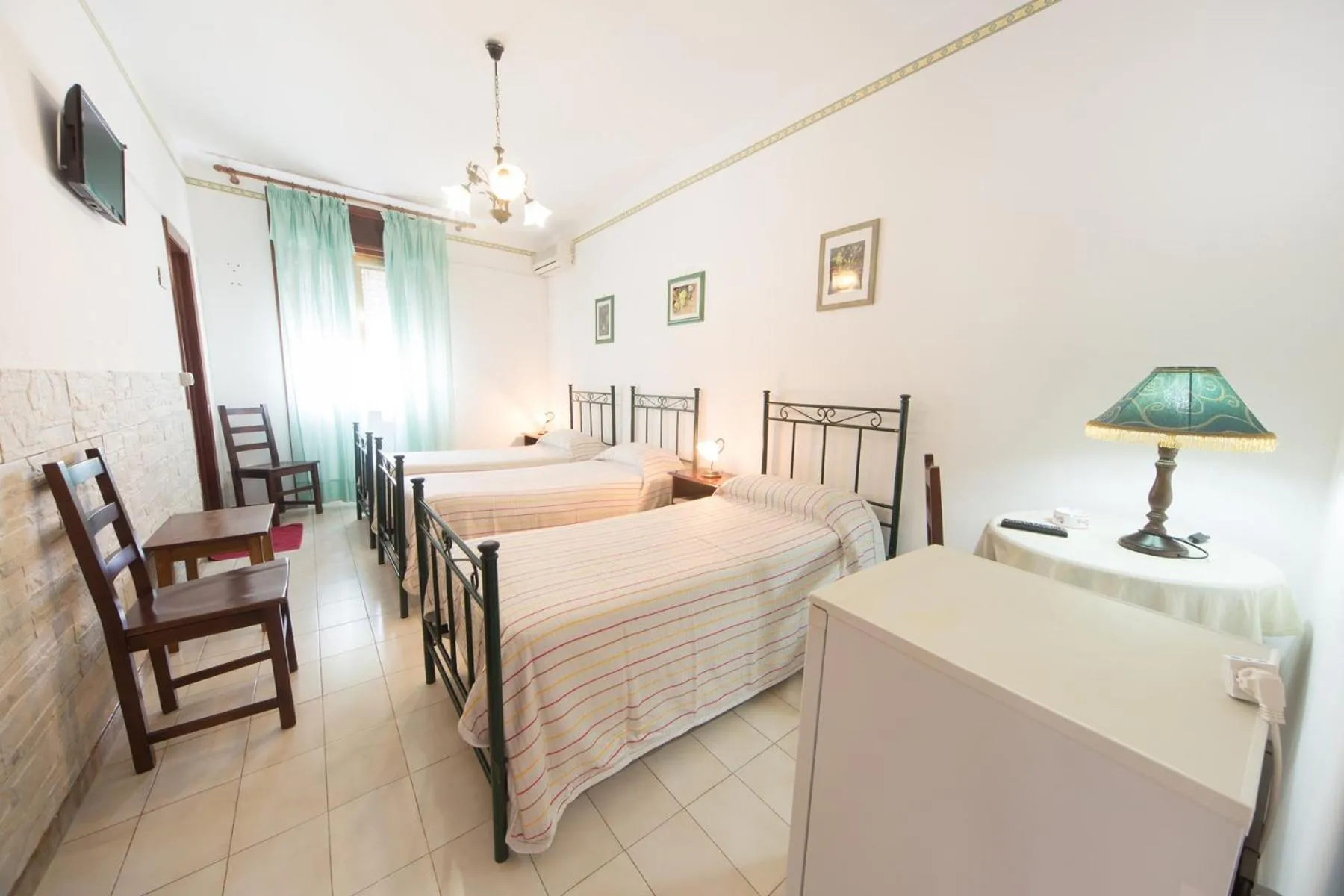 Bedroom, Bed in Albergo Europa