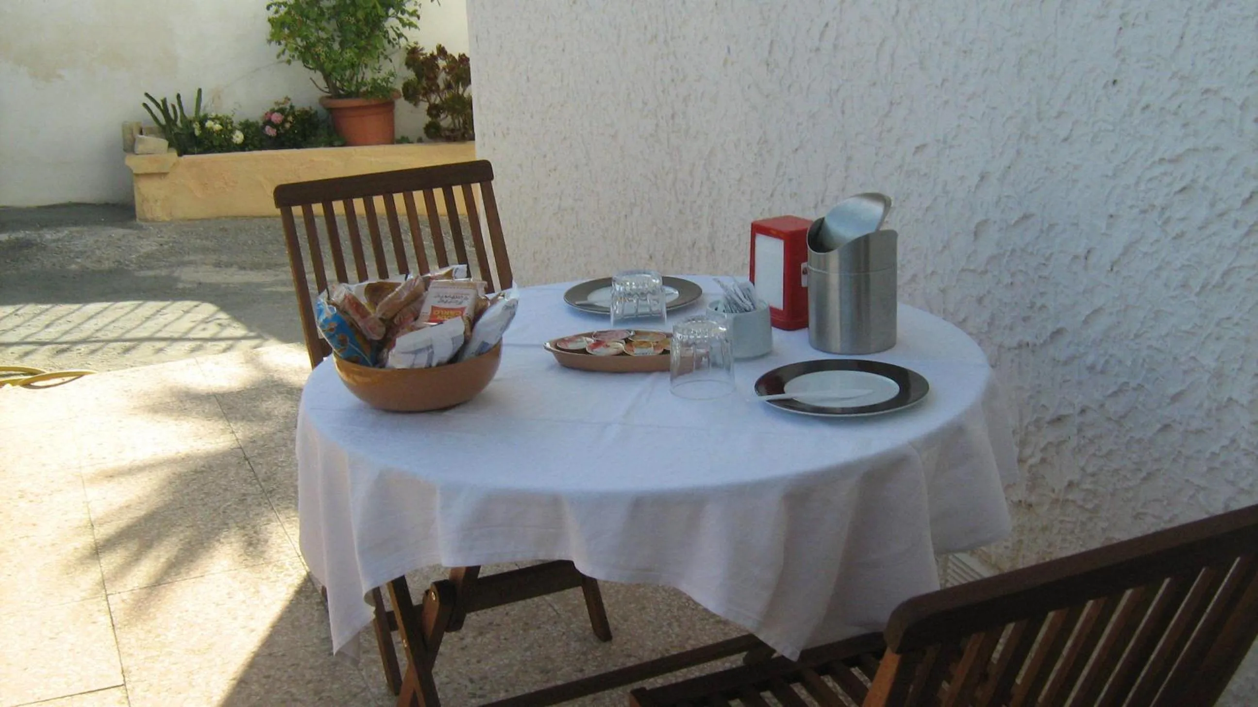 Patio in Albergo Europa