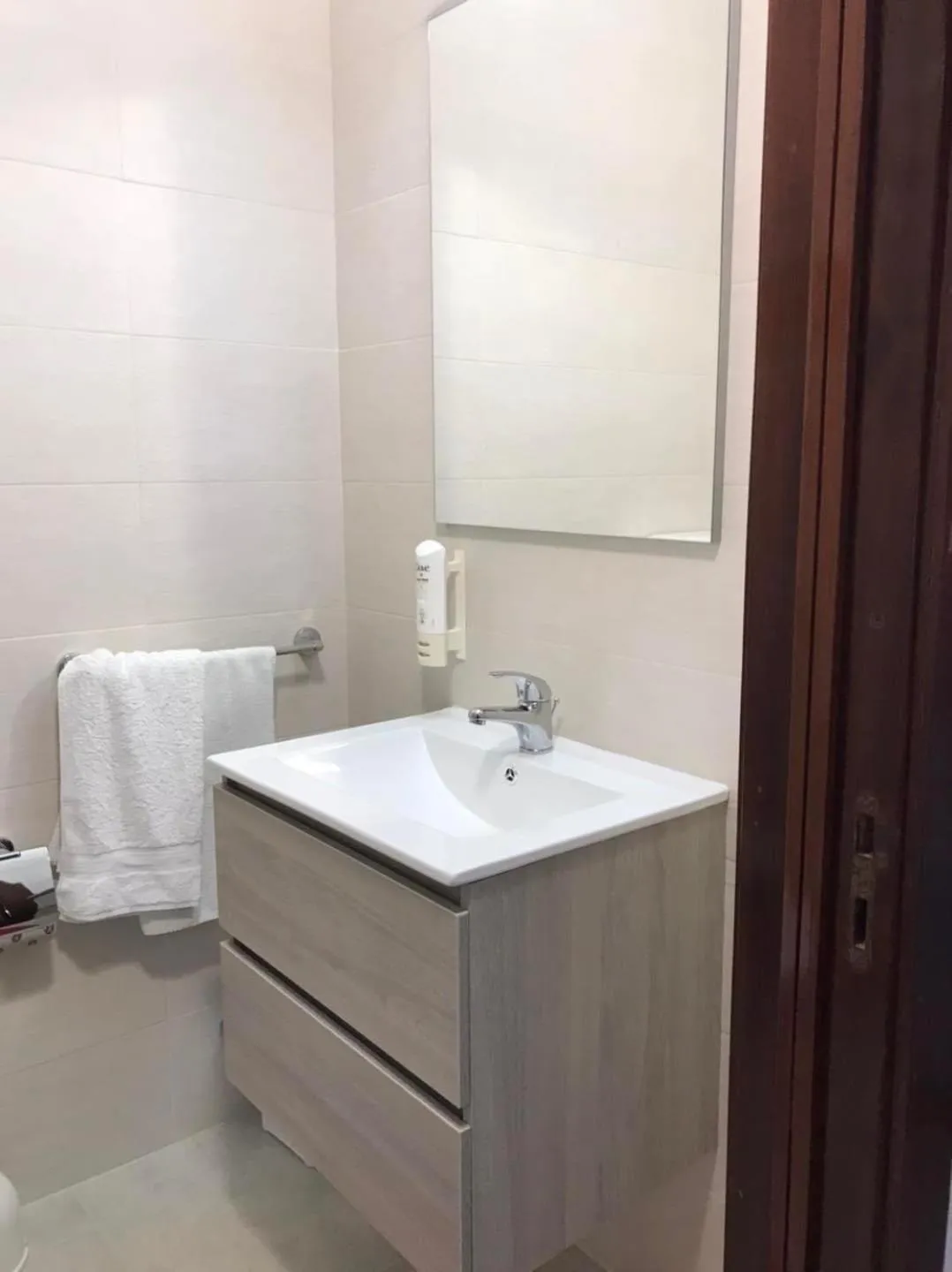 Bathroom in Albergo Europa