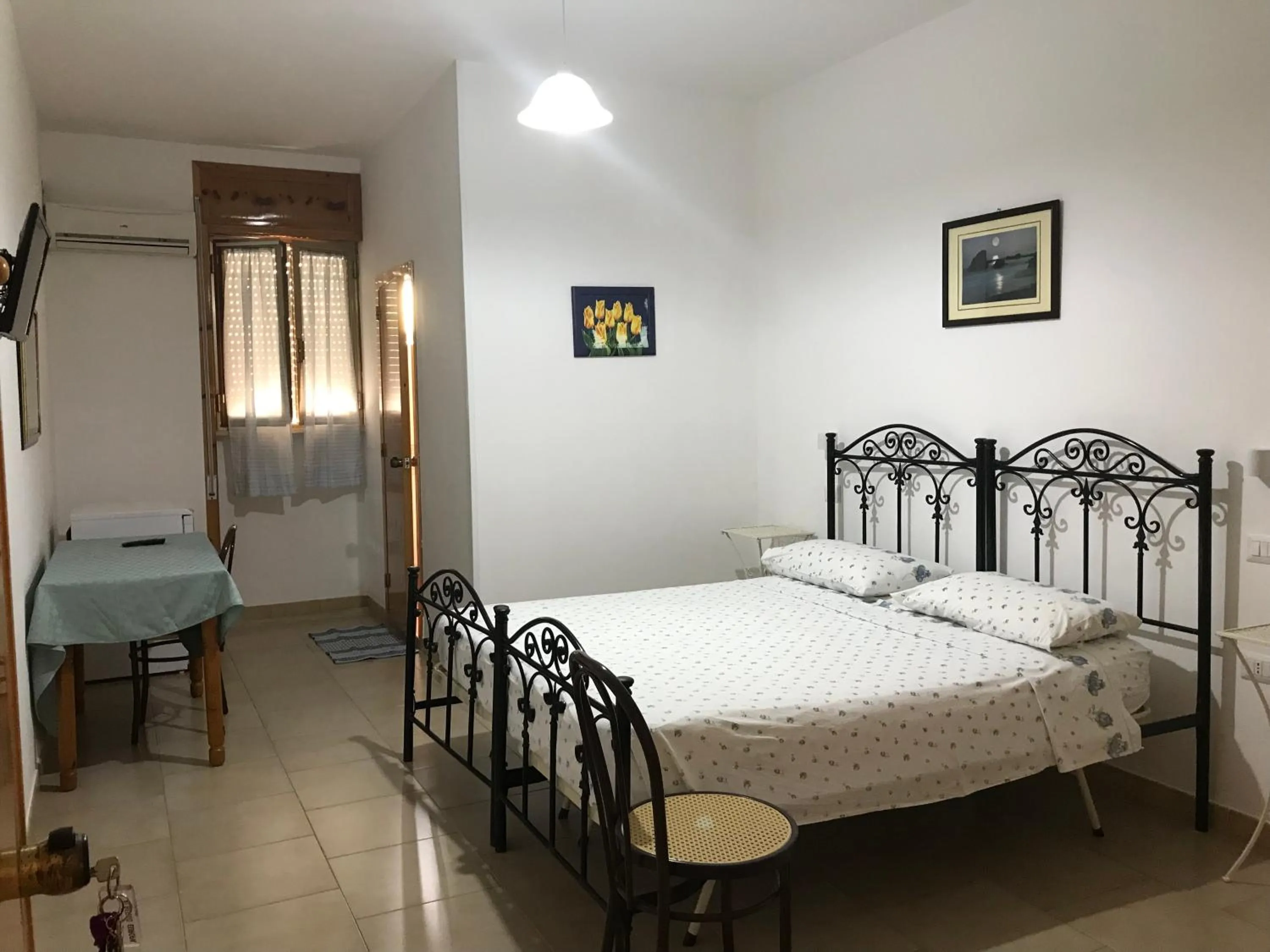 Bed in Albergo Europa