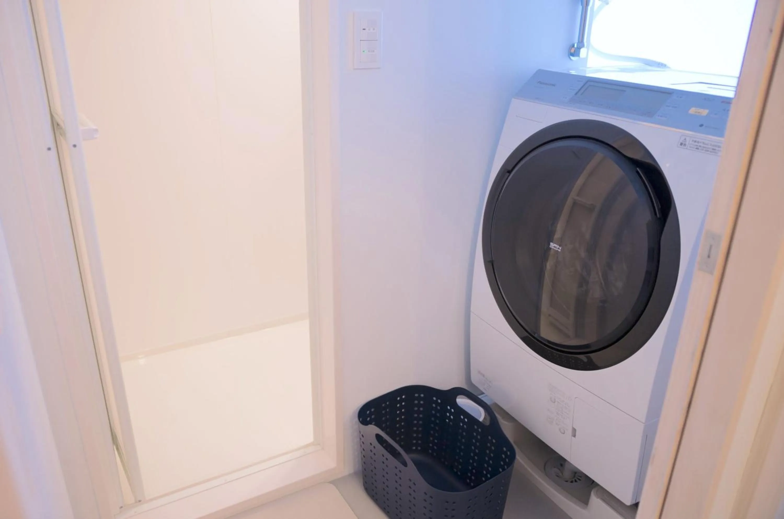 Area and facilities in Horikawa Hostel