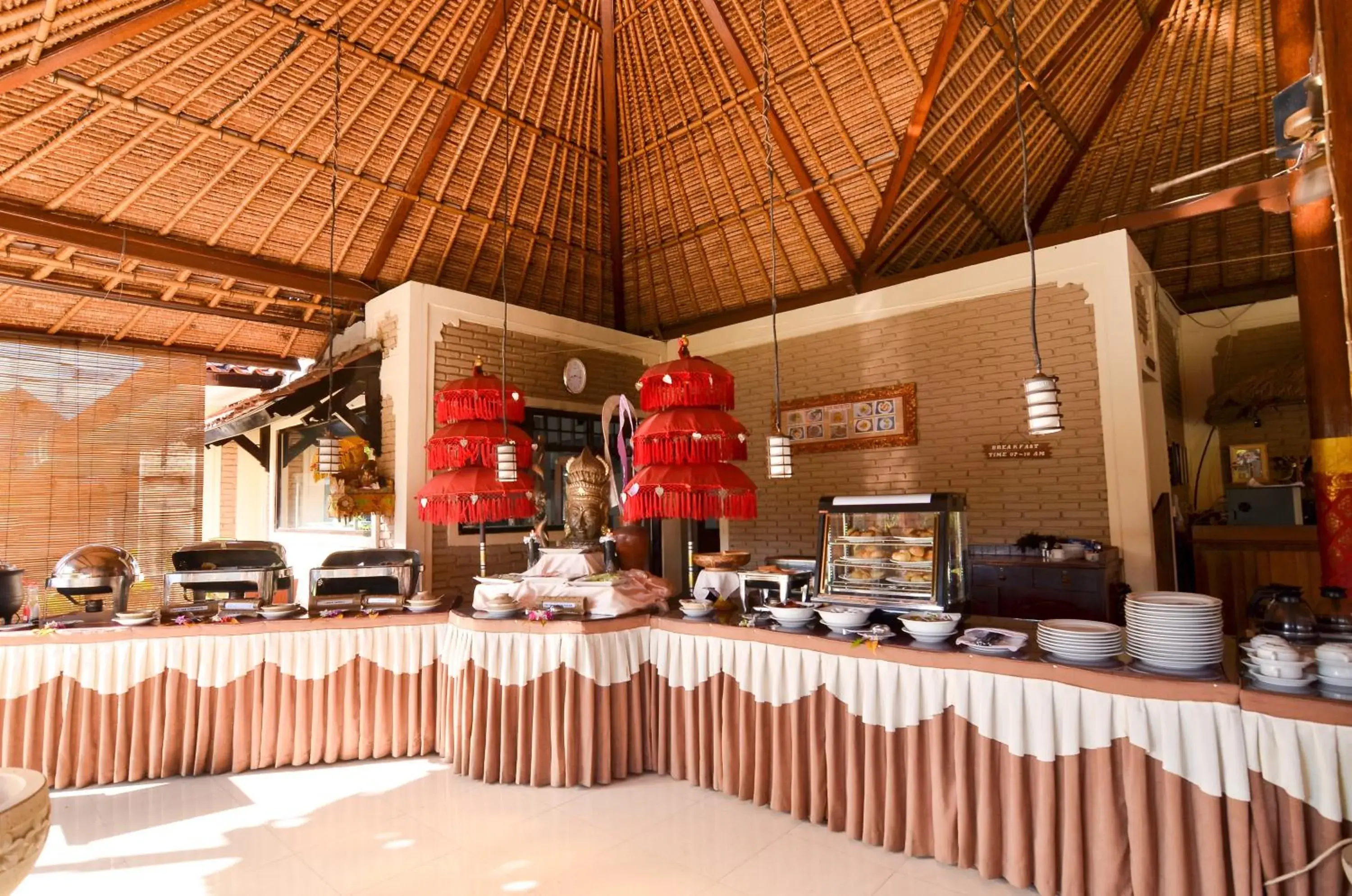 American breakfast in Aneka Lovina Villas & Spa American breakfast in Aneka Lovina Villas & Spa