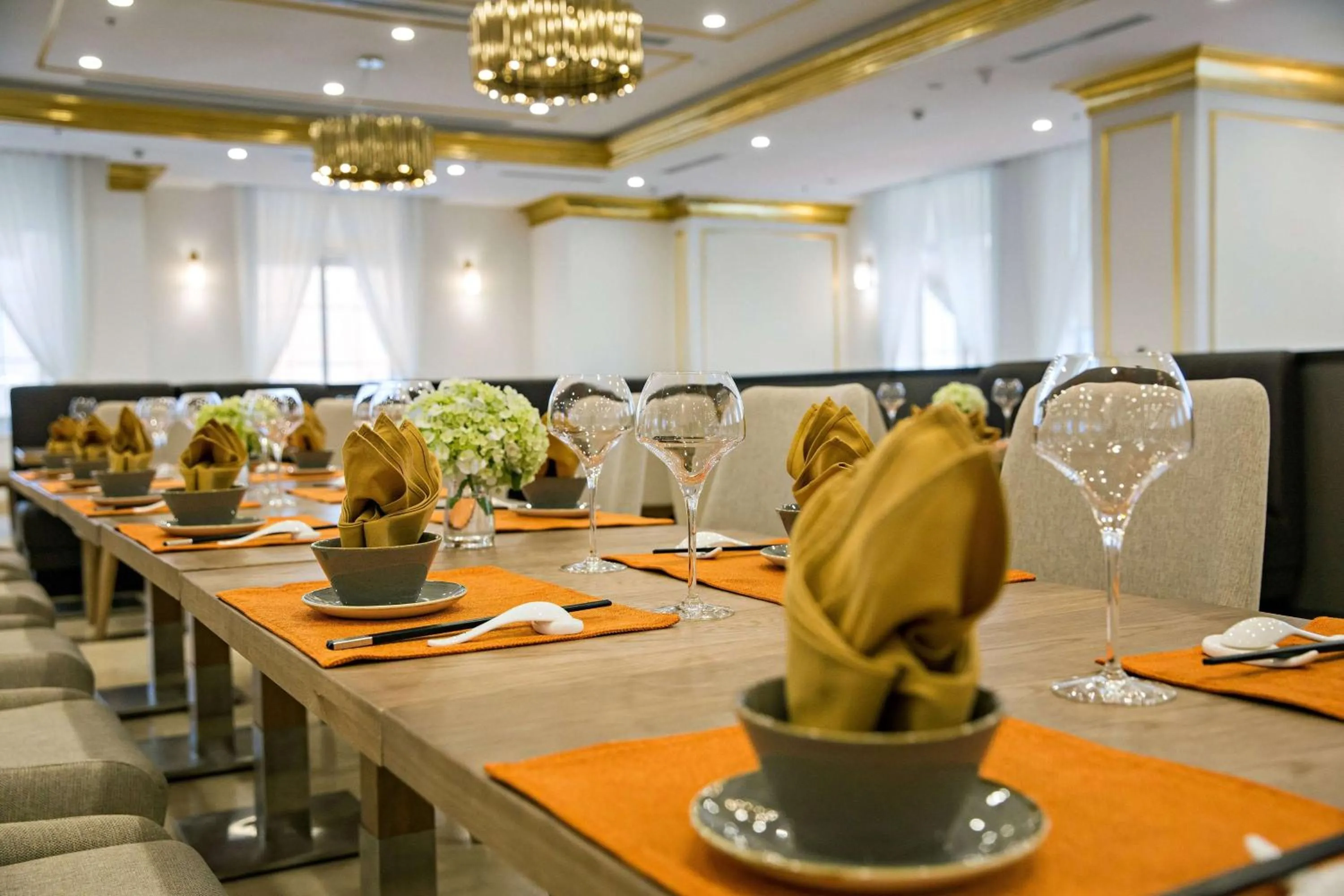 Restaurant/places to eat in Wyndham Danang Golden Bay - Free Shuttle Bus to Beach