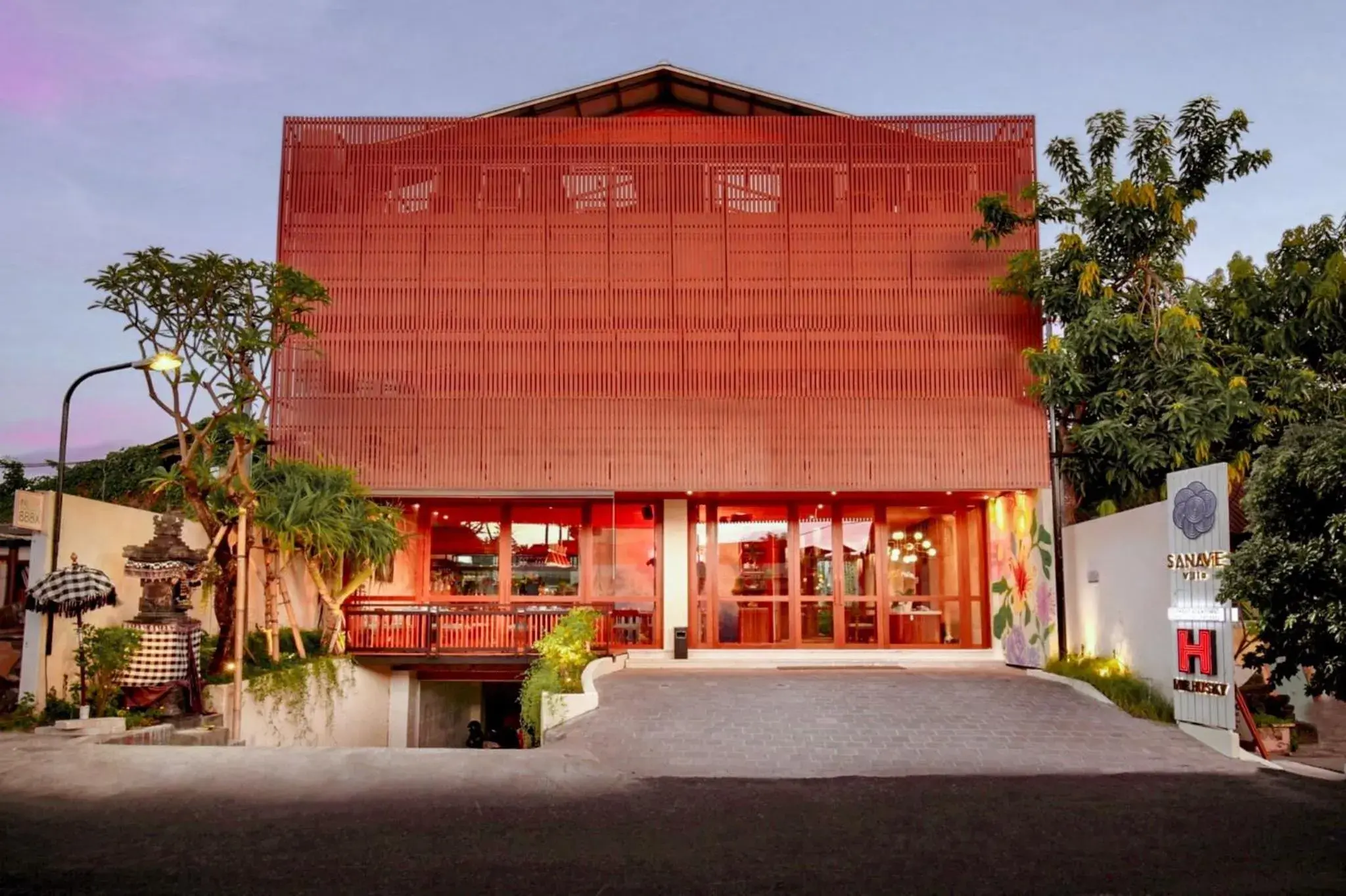 Property building in Sana Vie Villa Seminyak by Ini Vie Hospitality Property building in Sana Vie Villa Seminyak by Ini Vie Hospitality