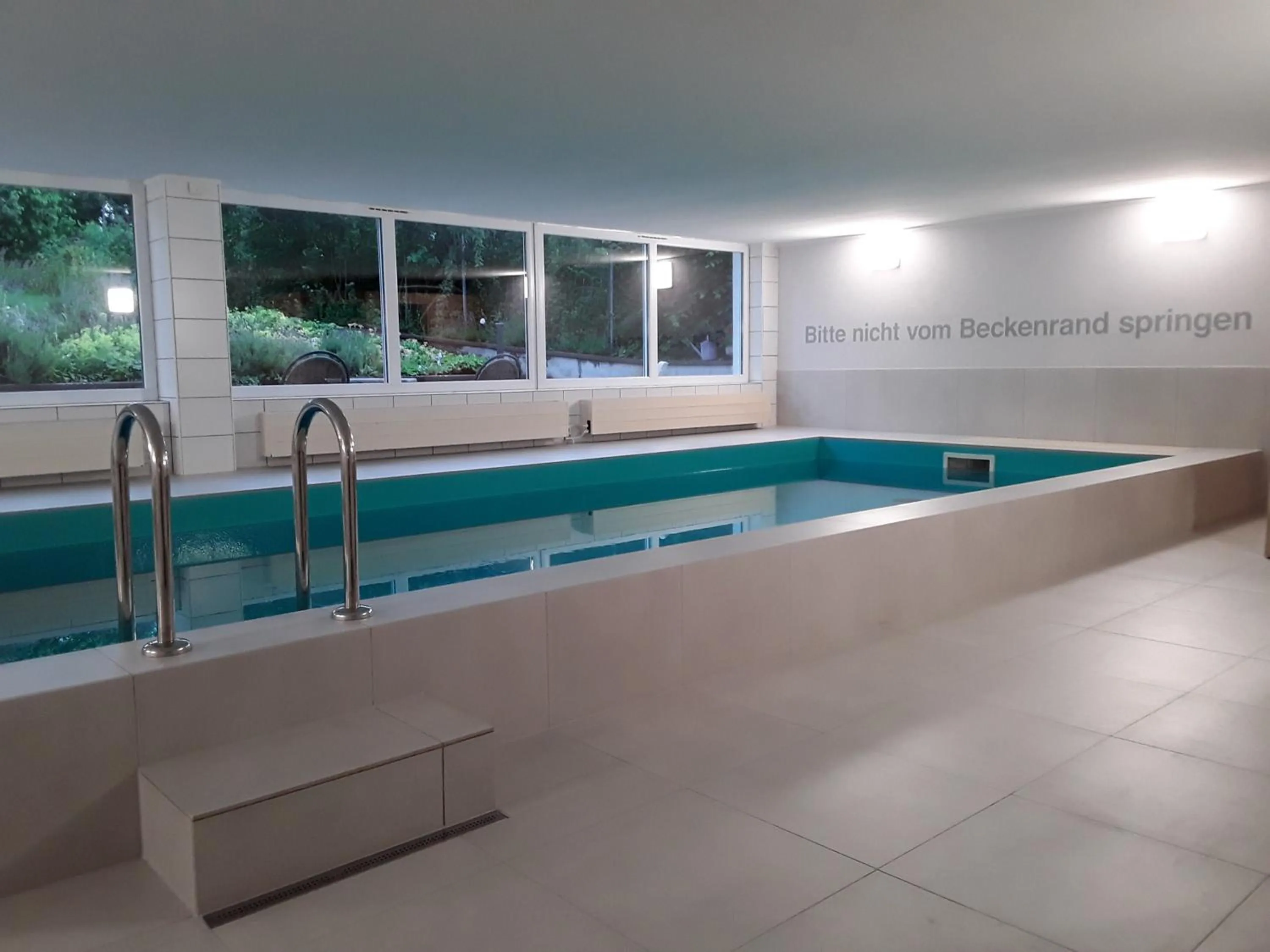 Swimming pool in Hotel KAMPS