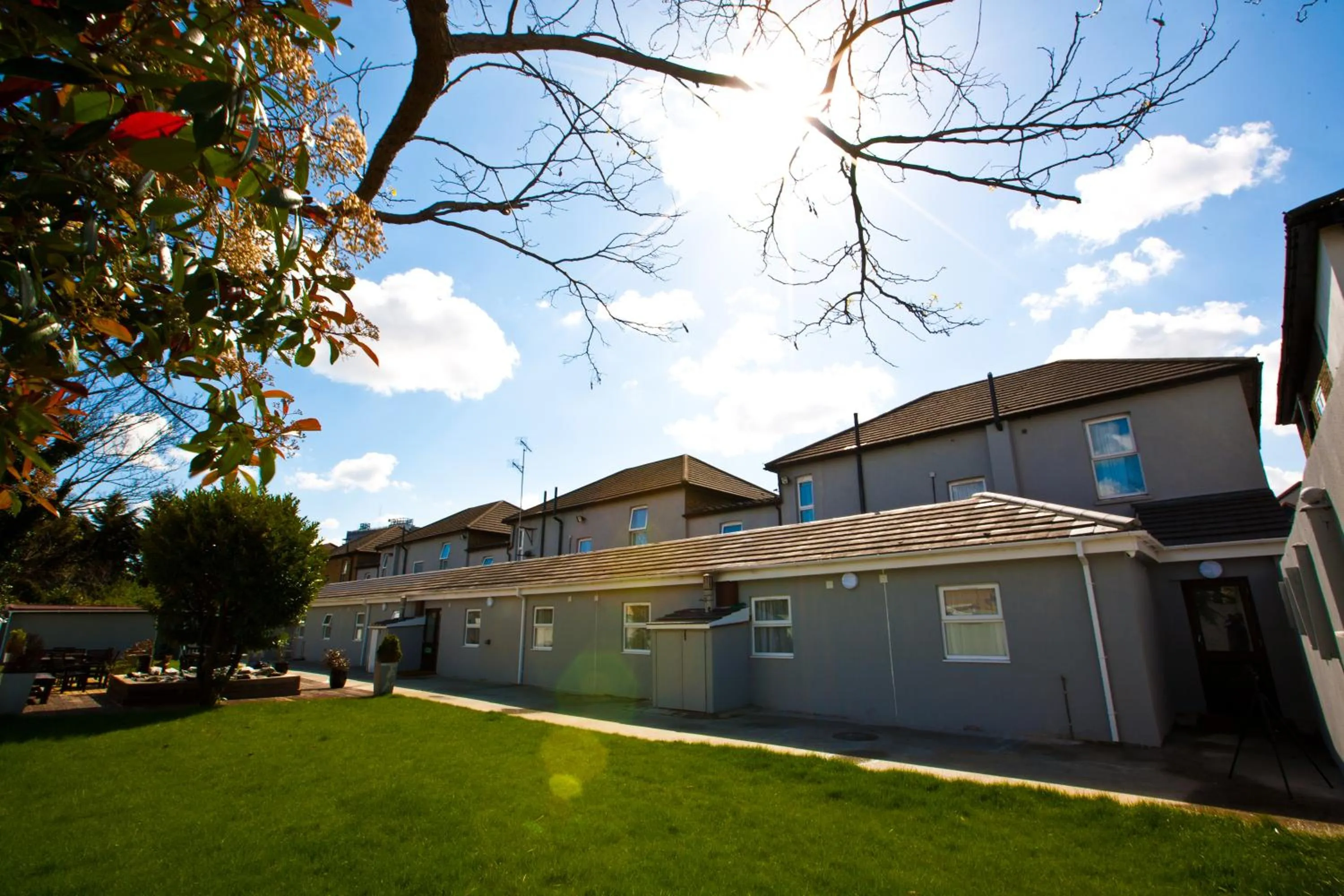 Garden, Property Building in Cranford Hotel