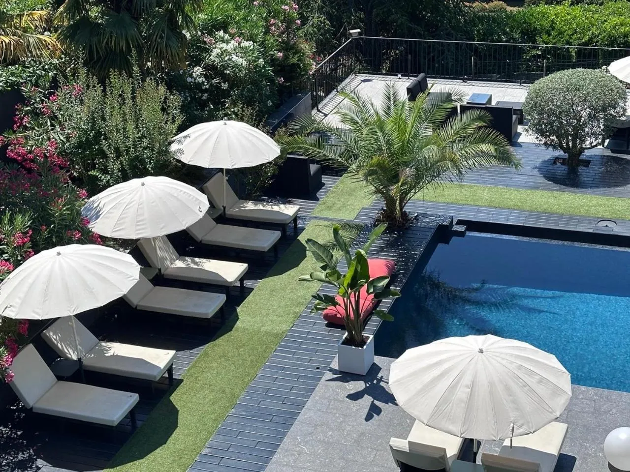 Patio in Les Suites du Lac