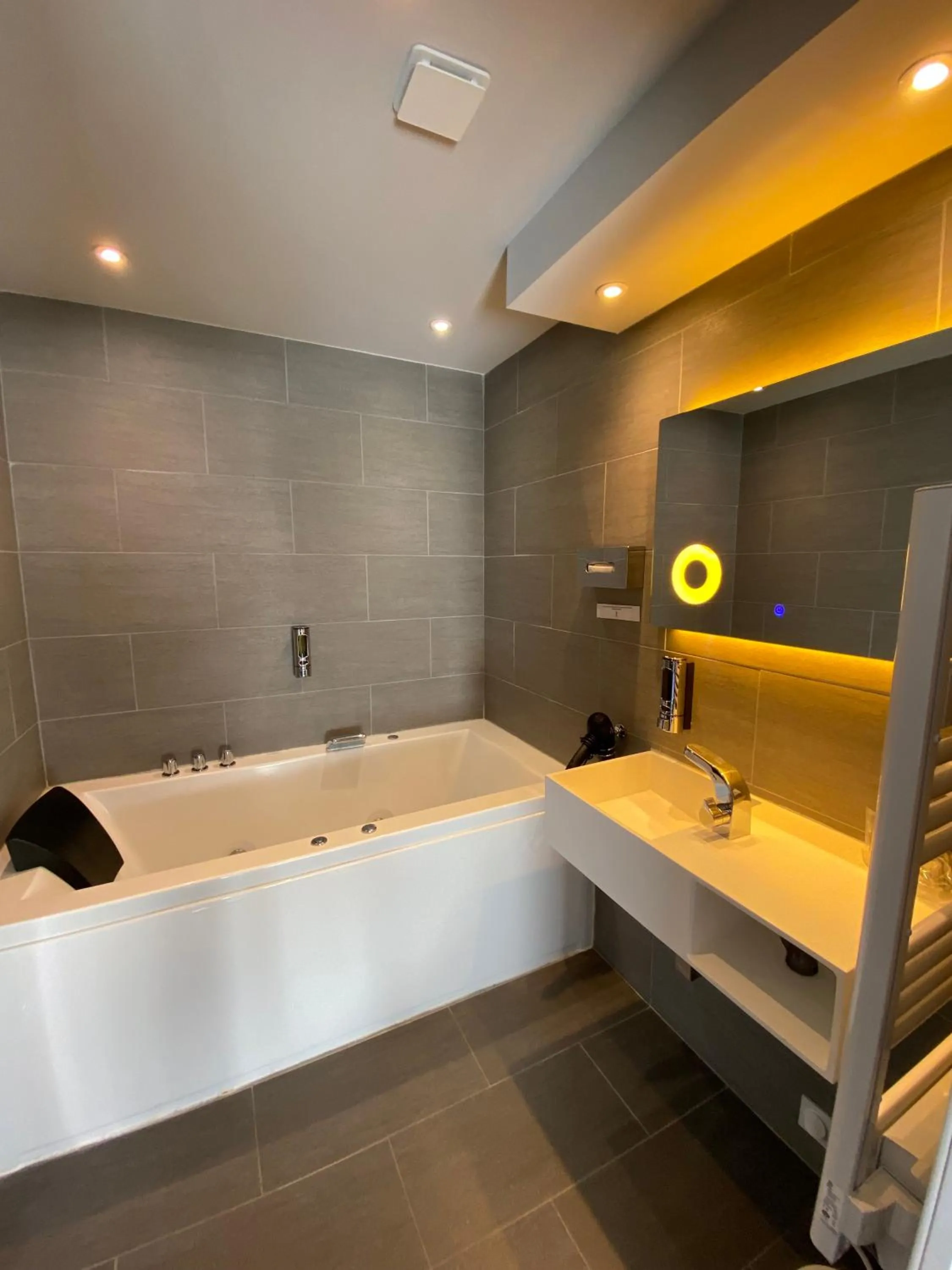 Bathroom in Les Suites du Lac