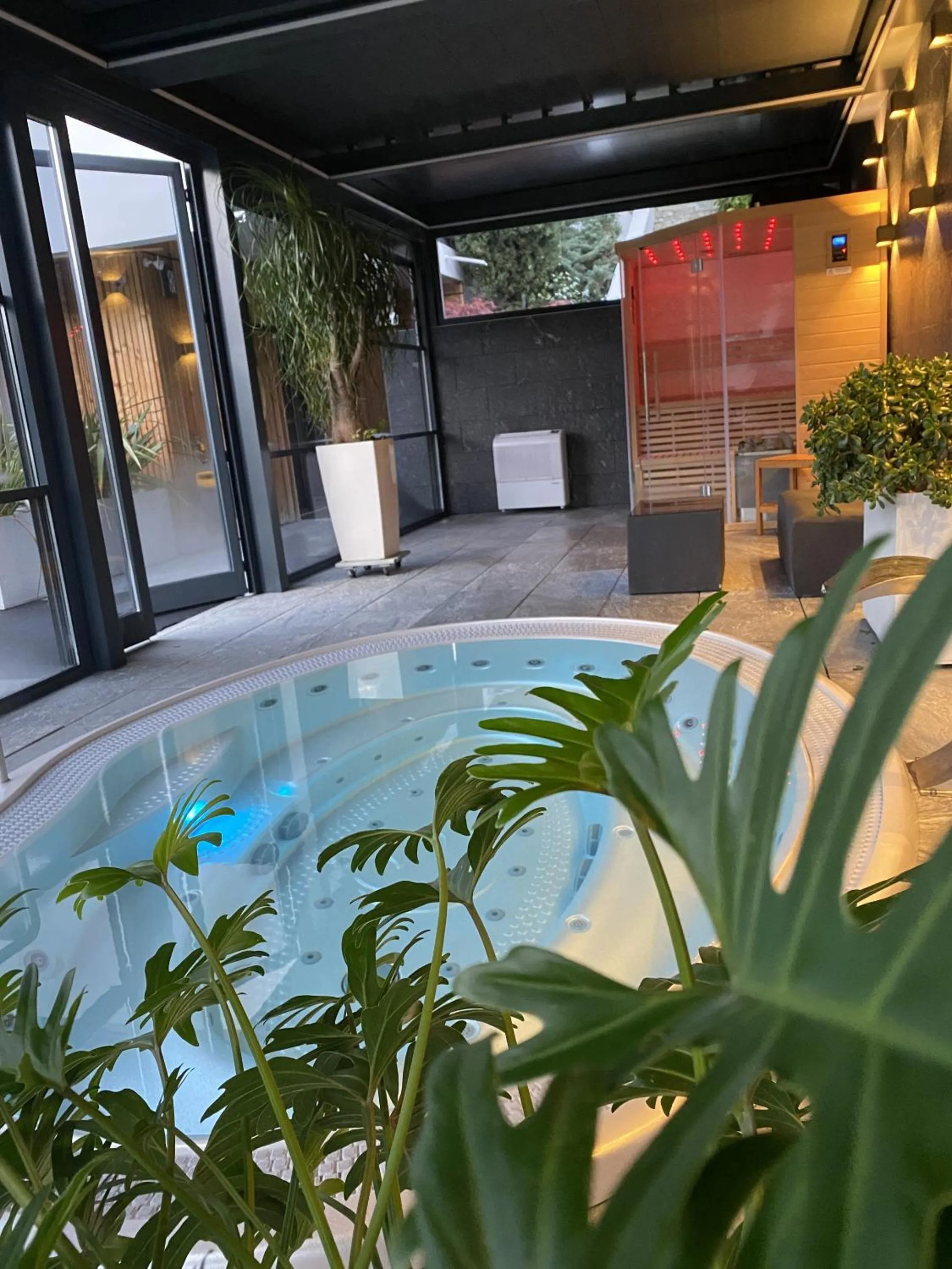 Hot Tub in Les Suites du Lac