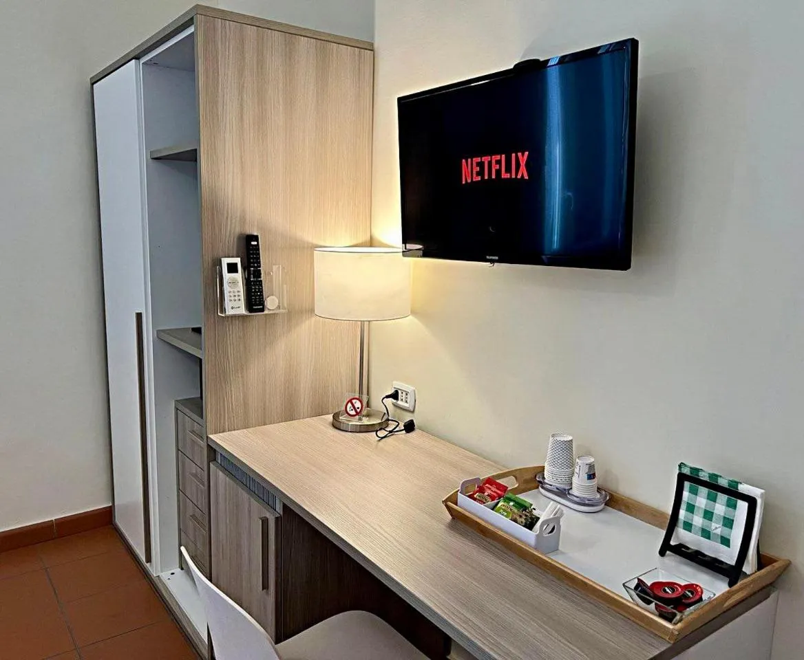 TV and multimedia in DayBreak B&B