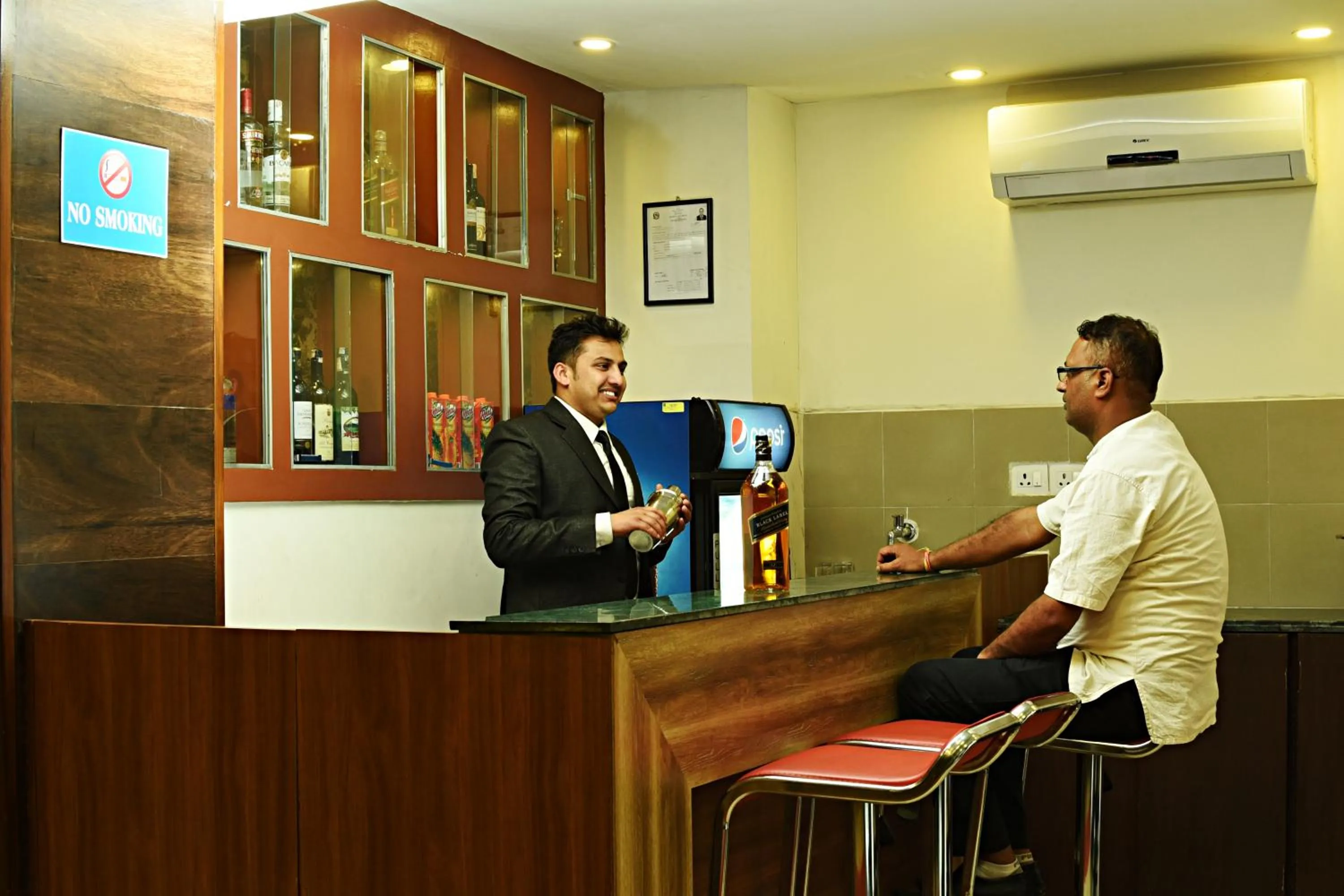 Alcoholic drinks in Hotel Next Home formerly Hotel Royal Suite