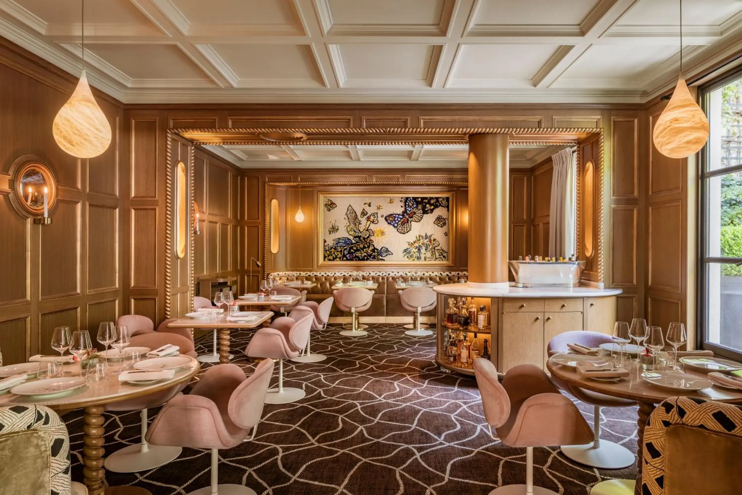 Restaurant/places to eat in Le Pavillon de la Reine & Spa, Place des Vosges Restaurant/places to eat in Le Pavillon de la Reine & Spa, Place des Vosges