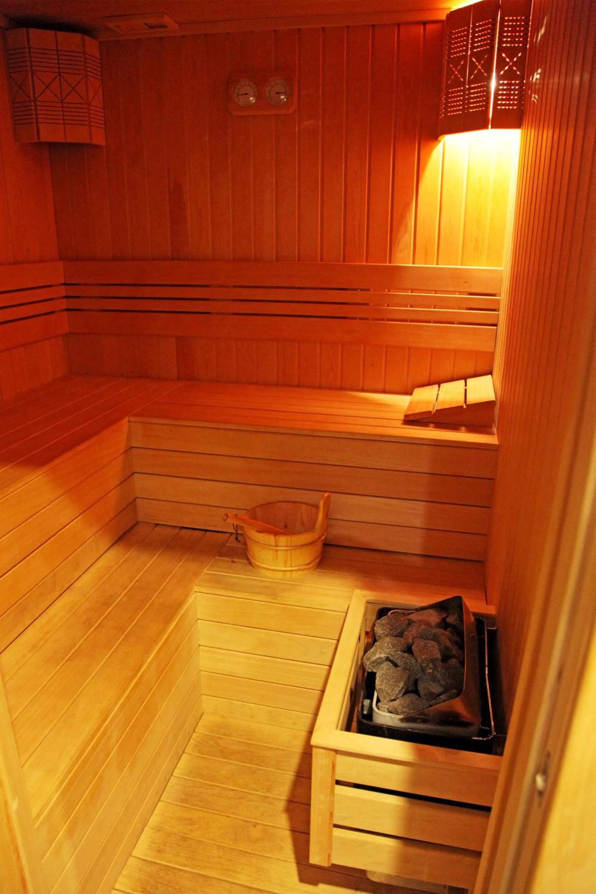 Ramada by Wyndham Istanbul Alibeykoy