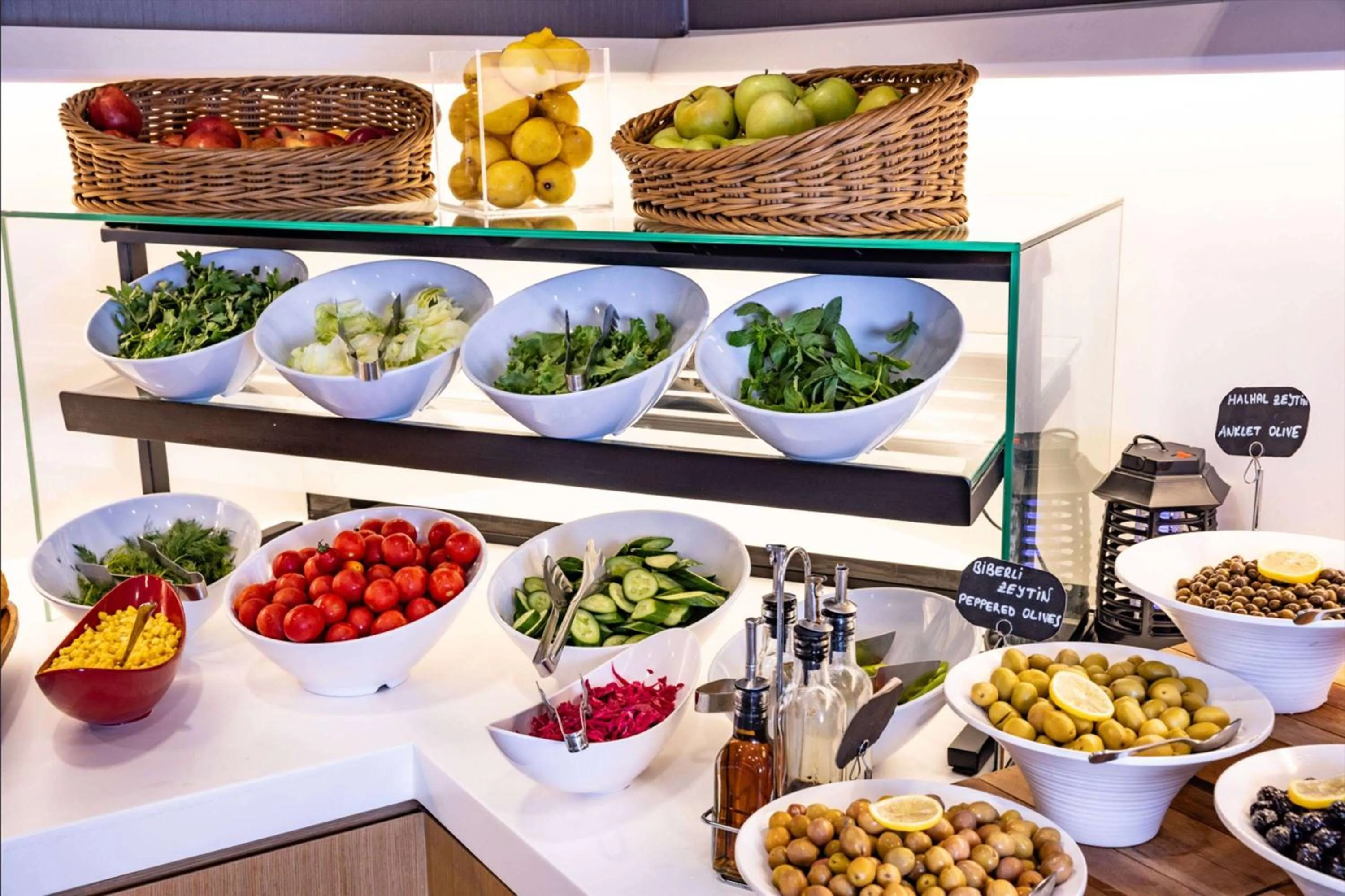 Restaurant/places to eat in Ramada by Wyndham Istanbul Alibeykoy