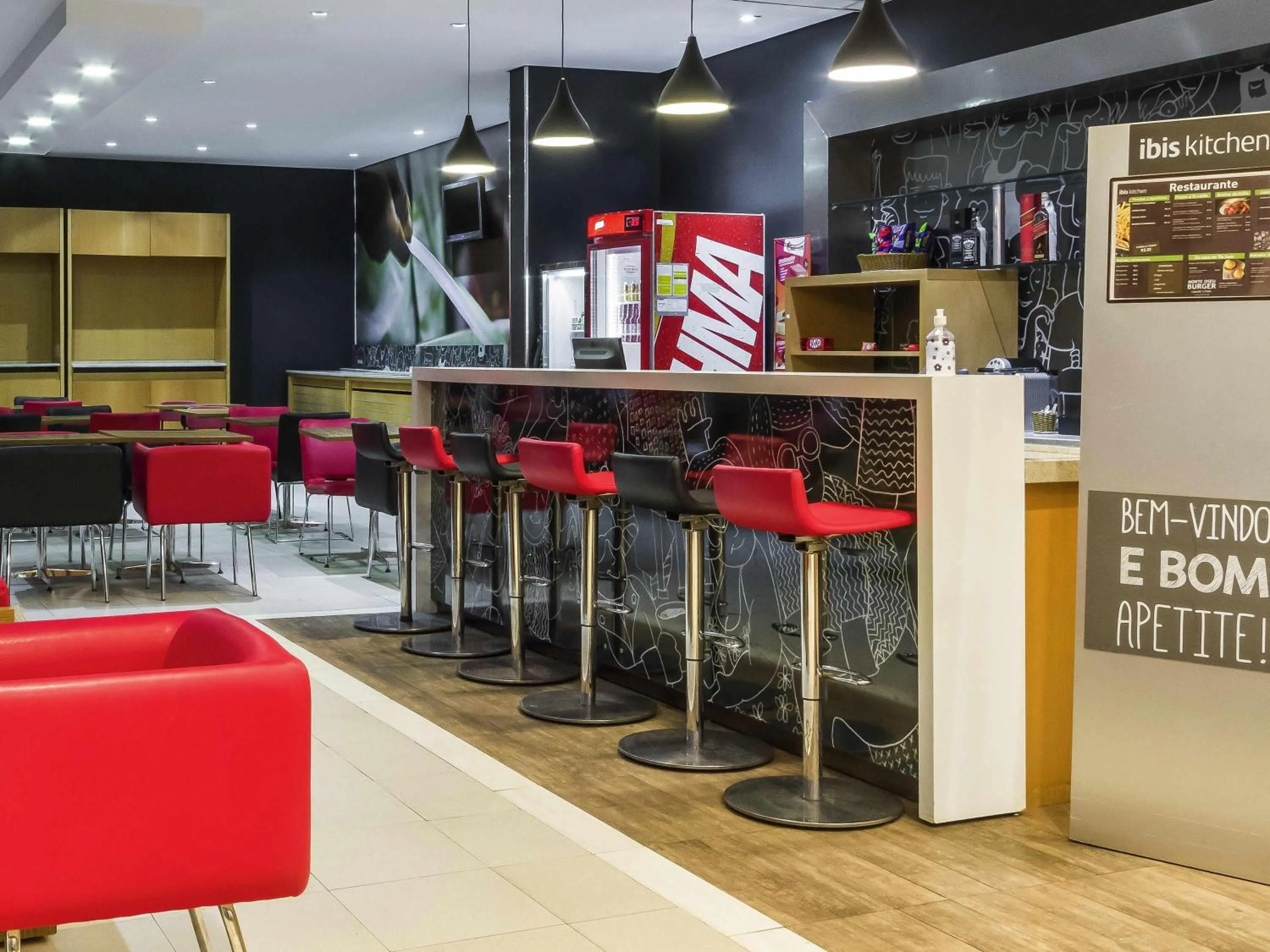 Lounge or bar in ibis Barretos