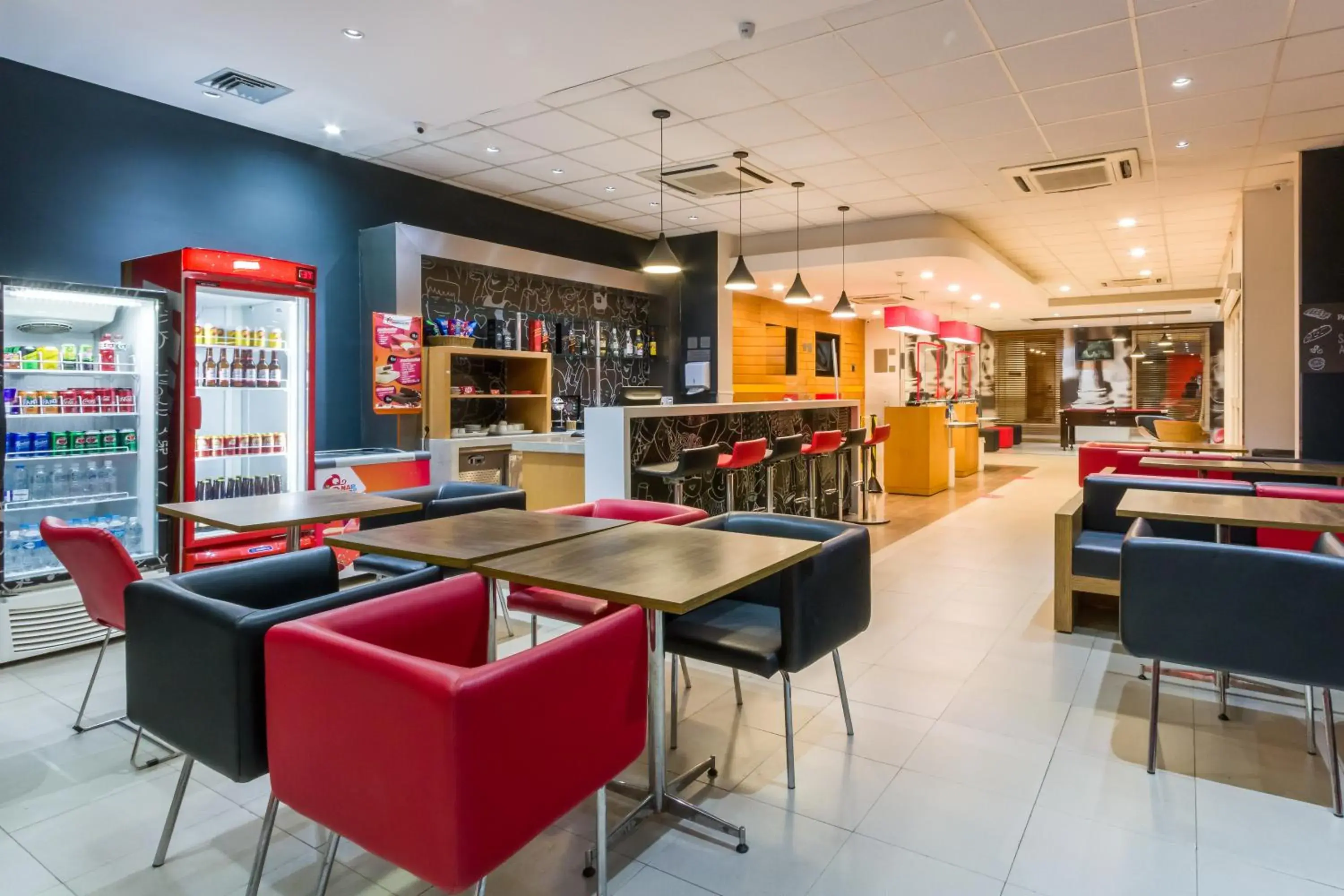 Lounge or bar in ibis Barretos Lounge or bar in ibis Barretos