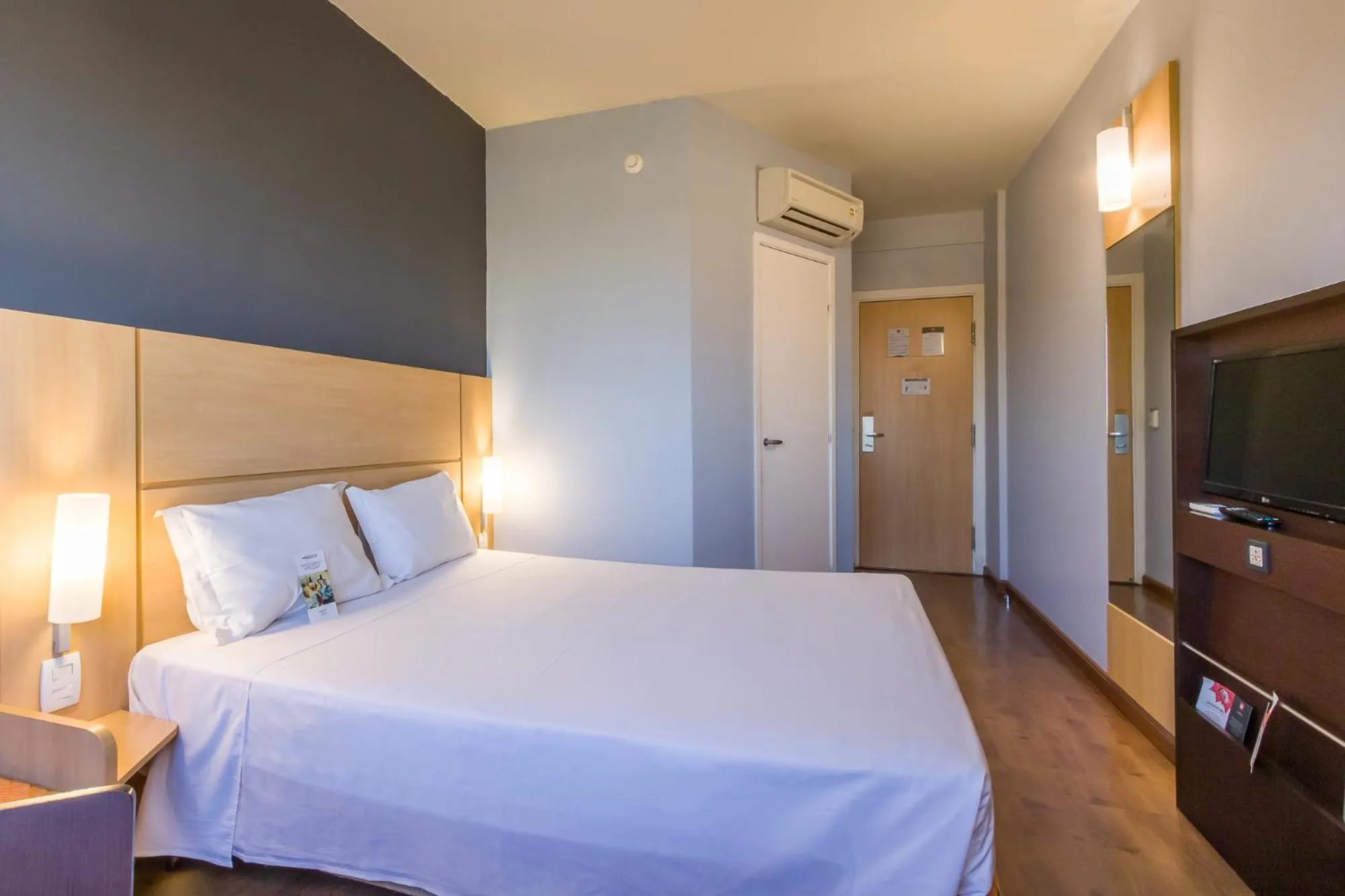 Bedroom, Bed in ibis Barretos