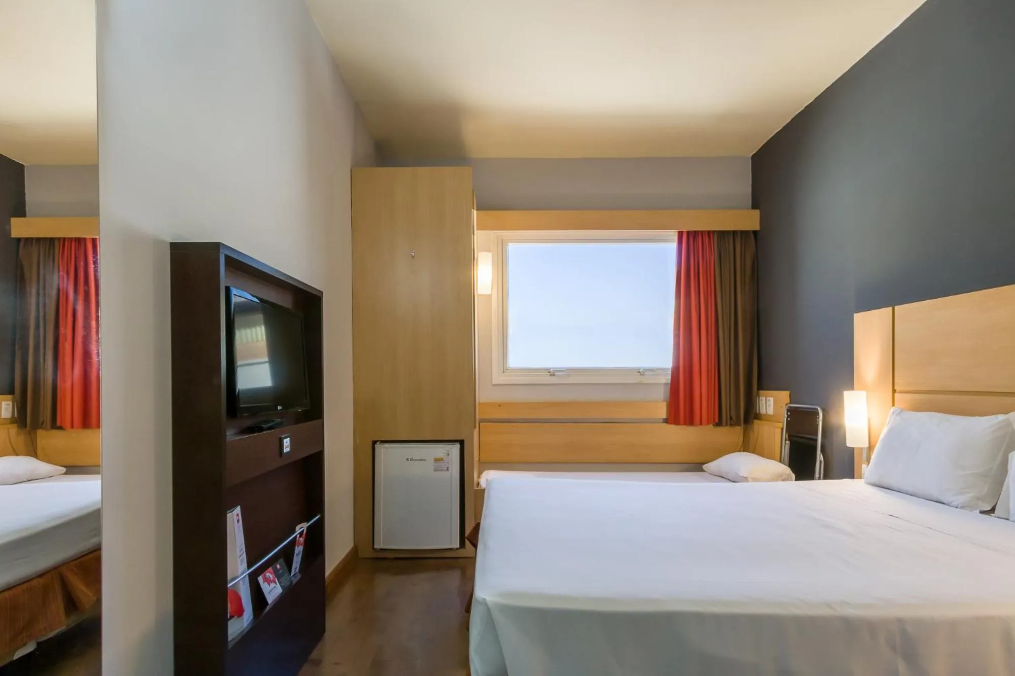 Bedroom, Bed in ibis Barretos