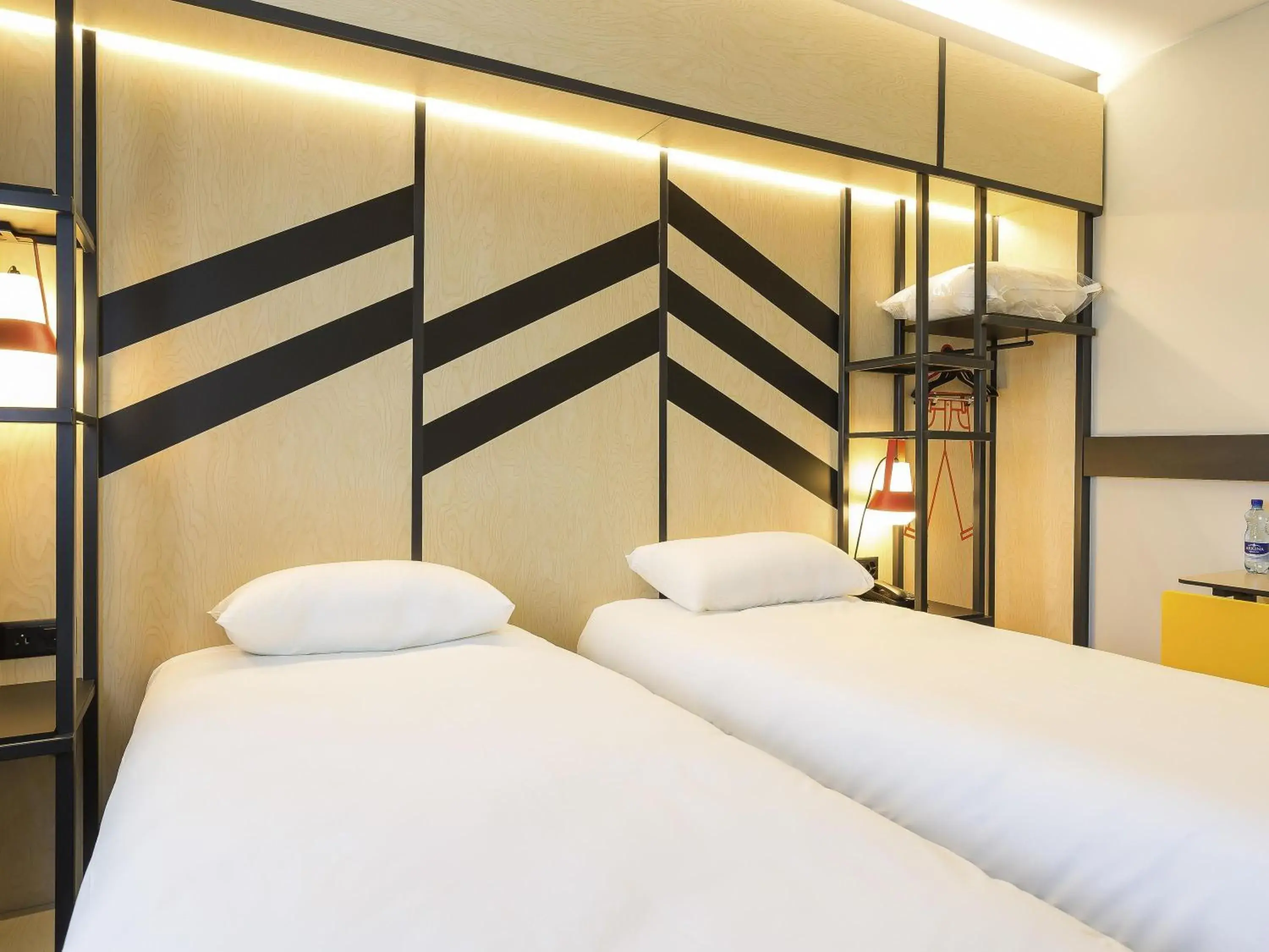 Bedroom, Bed in ibis Styles Geneve Palexpo Aeroport Bedroom, Bed in ibis Styles Geneve Palexpo Aeroport