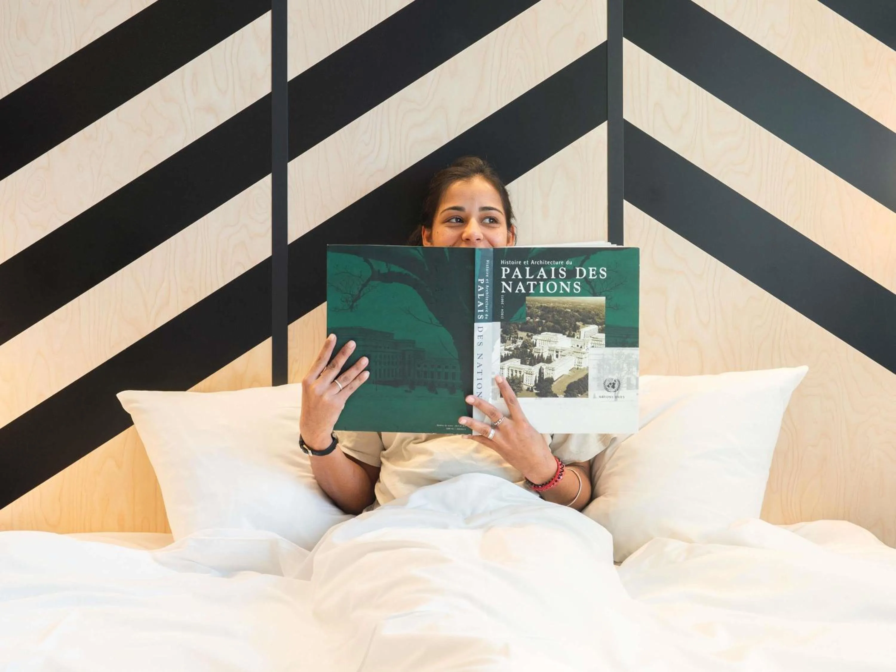 Bedroom, Bed in ibis Styles Geneve Palexpo Aeroport